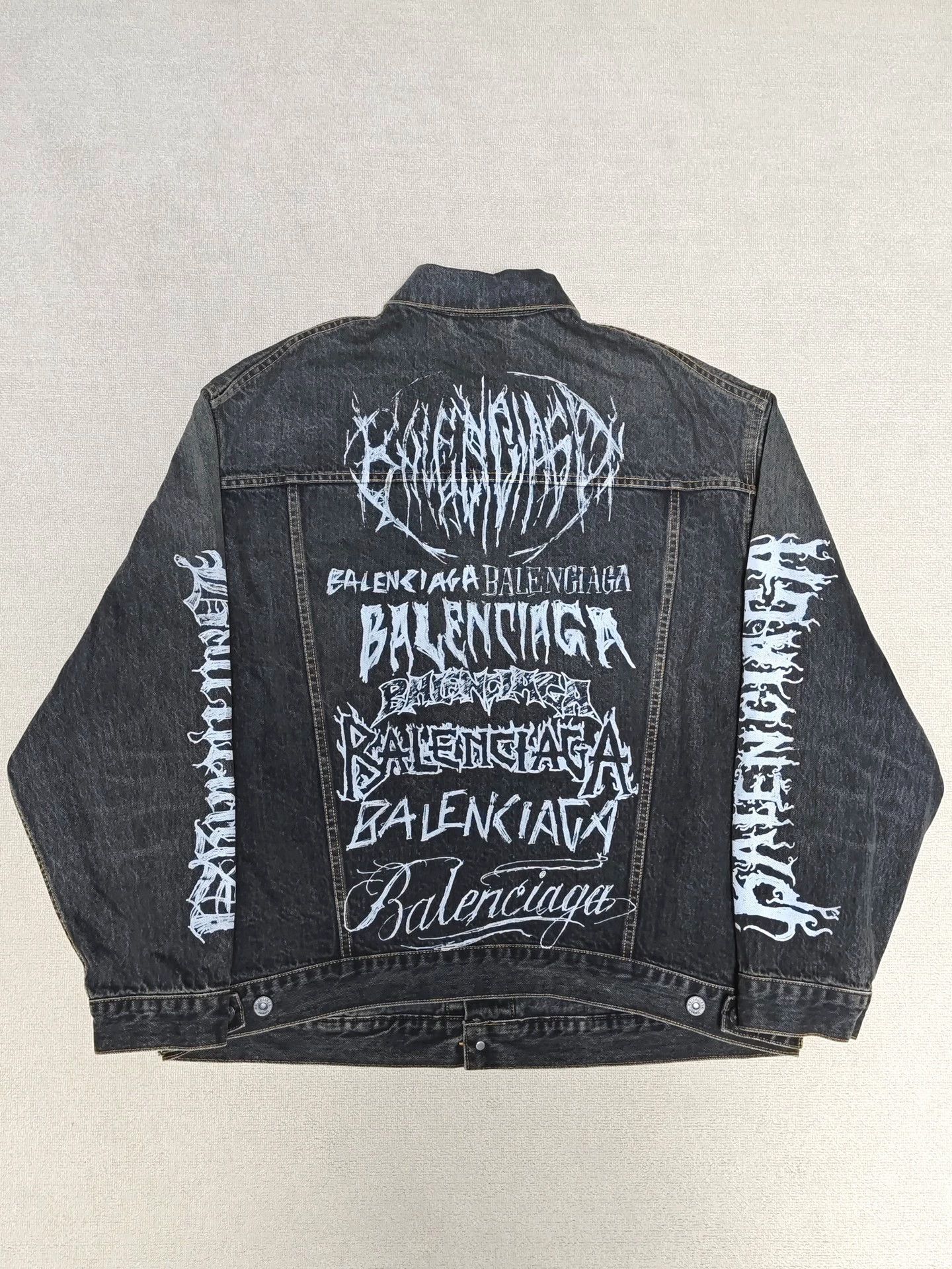 Balenciaga 24SS diy mental the Year of the Loong opium graffiti