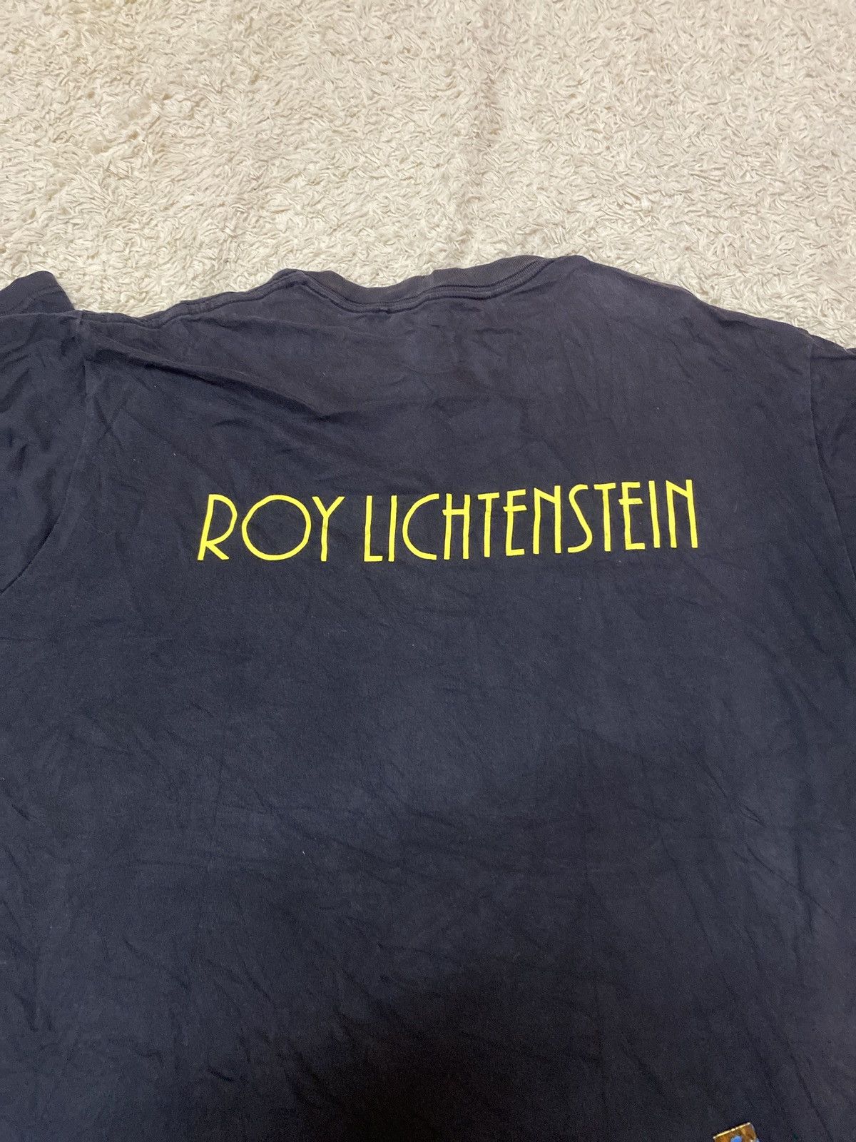 Japanese Brand 🔥Uniqlo x roy art tshirt Size US L / EU 52-54 / 3 - 3 Thumbnail