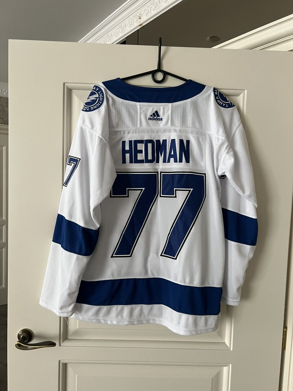 NHL Adidas NHL Tampa Bay Lightning #77 Hedman Jersey Size US XL / EU 56 / 4 - 17 Thumbnail