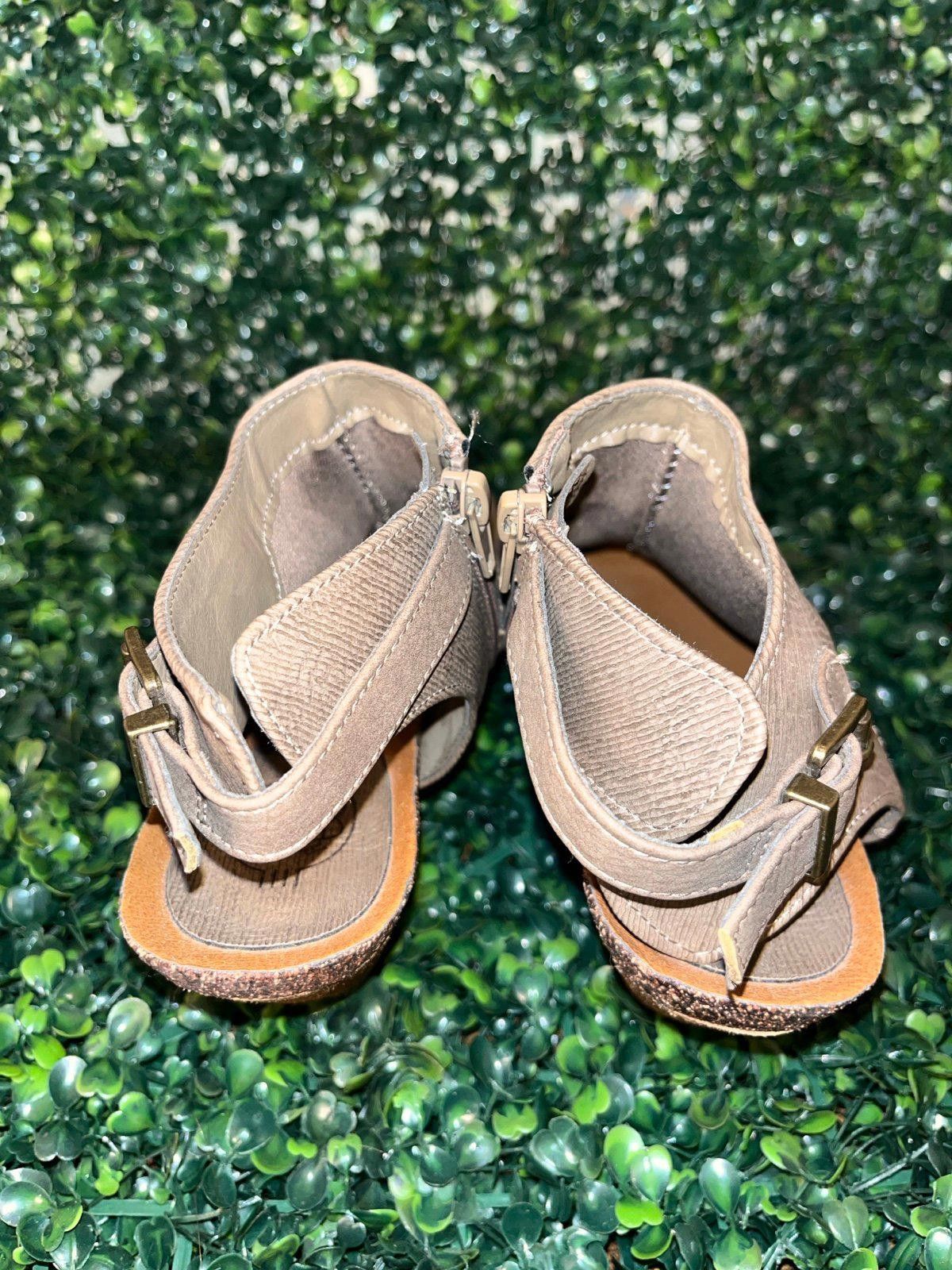 Designer Hokus Pokus taupe Heeled peep-toe booties, size 9.5 Size US 9.5 / IT 39.5 - 4 Thumbnail