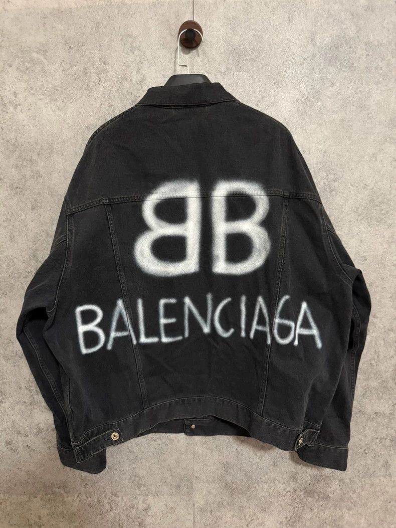 Balenciaga Balenciaga BB Logo Denim Jacket - dmc Size US XS / EU 42 / 0 - 1 Thumbnail