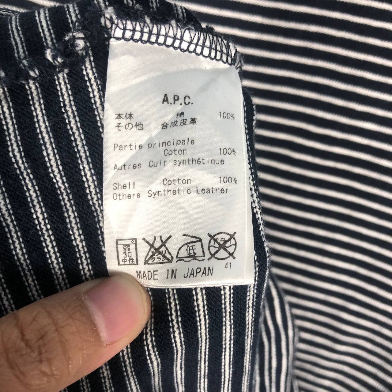 A.P.C. A.P.C Long Sleeve T-Shirt Size US L / EU 52-54 / 3 - 7 Thumbnail