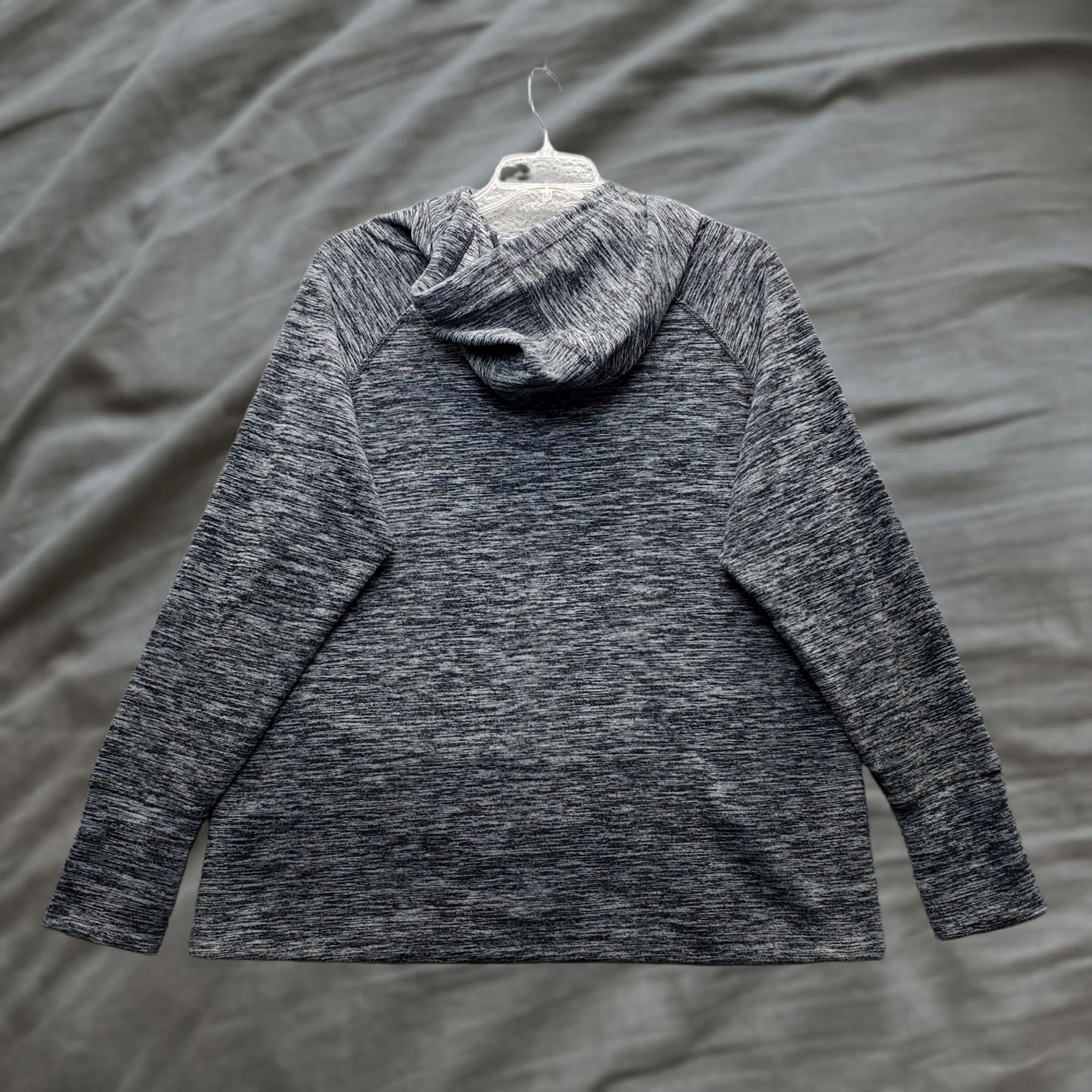 Vintage Lukka Hoodie Womens Large Gray Space Dye Thumb Hole Pullover Hoodie Space Dye Womens Large Gray Lukka Hoodie Size L / US 10 / IT 46 - 1 Thumbnail