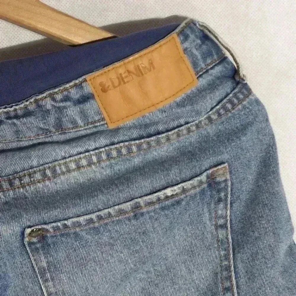 H&M H&M & Denim Distressed cut off Shorts Sz8 Size 30" / US 8 / IT 44 - 6 Thumbnail