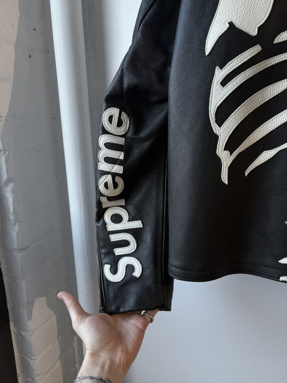 Supreme × Vanson Leathers Supreme X Vanson leathers SS17 "bones" leather jacket Size US L / EU 52-54 / 3 - 11 Thumbnail