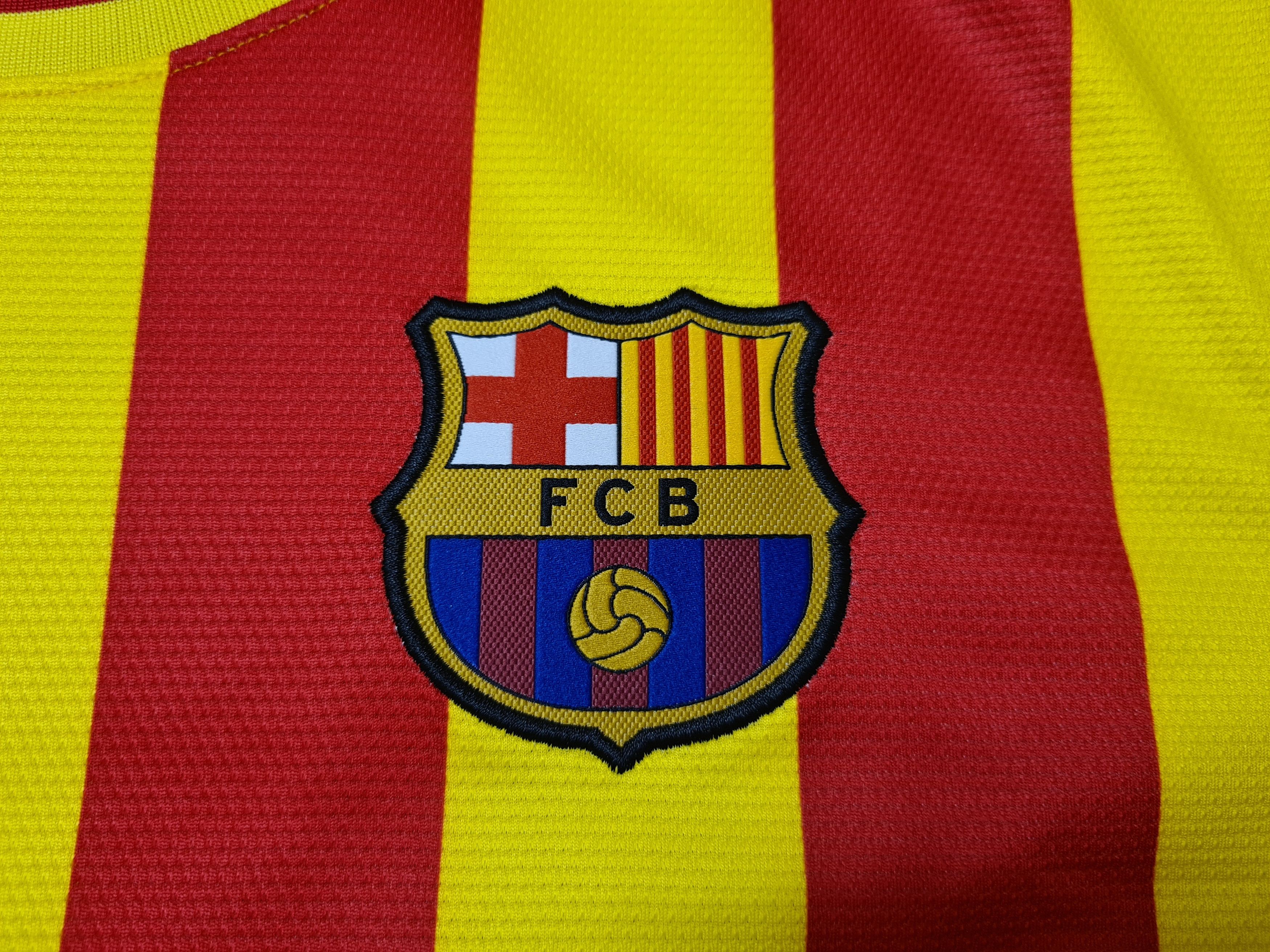 Nike BARCELONA 2013 2014 MESSI NEW AWAY FOOTBALL SOCCER JERSEY Size US L / EU 52-54 / 3 - 7 Thumbnail