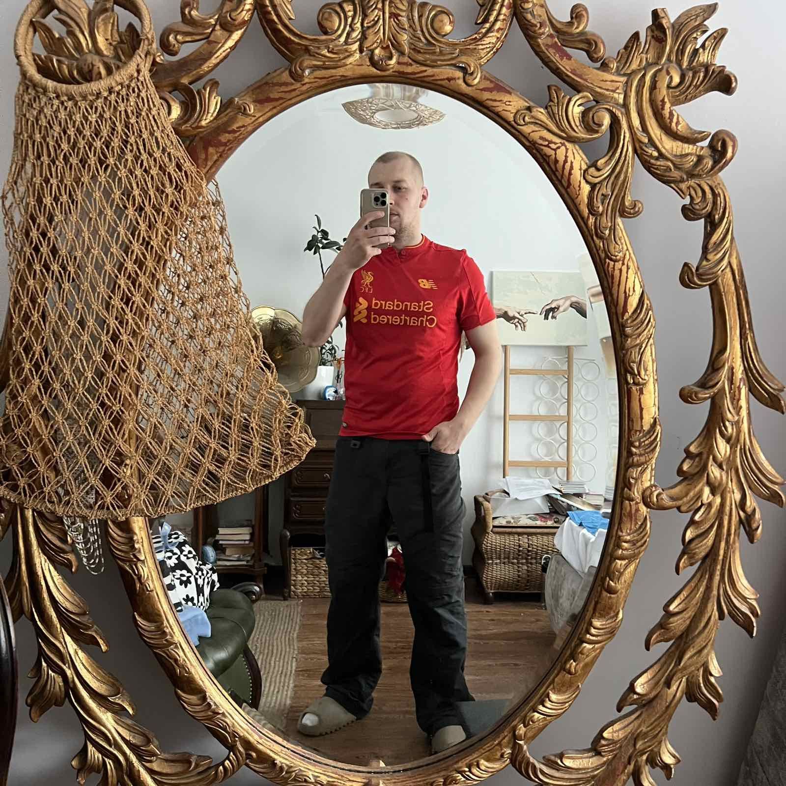 New Balance Vintage New Balance Liverpool soccer jersey size M Size US M / EU 48-50 / 2 - 5 Thumbnail