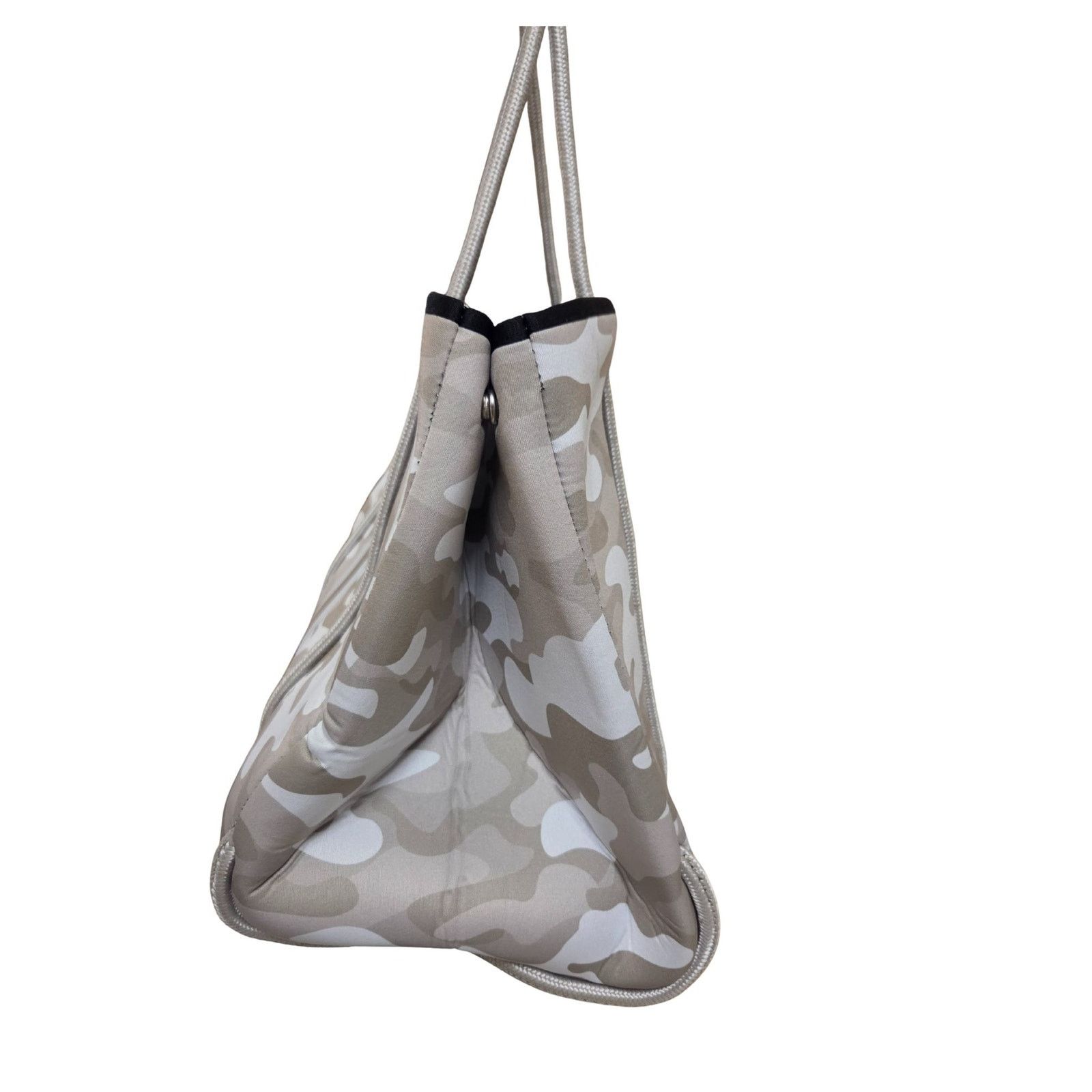 Nordstrom Haute Shore Camo Neoprene Tote w/ Wallet – NWT Size ONE SIZE - 8 Thumbnail