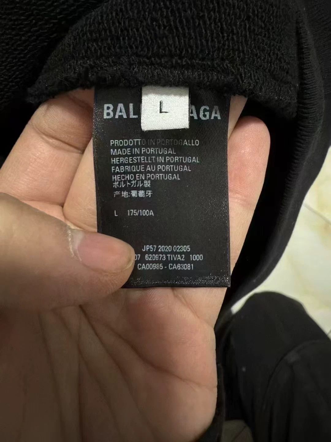 Balenciaga Balenciaga Portrait Sweatshirt Size US L / EU 52-54 / 3 - 4 Thumbnail