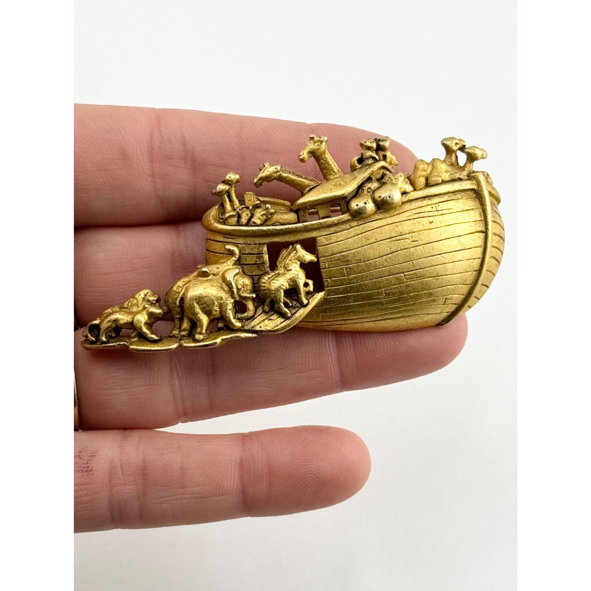 Vintage Vintage AJC Noah's Ark Brooch Pin Size ONE SIZE - 5 Thumbnail