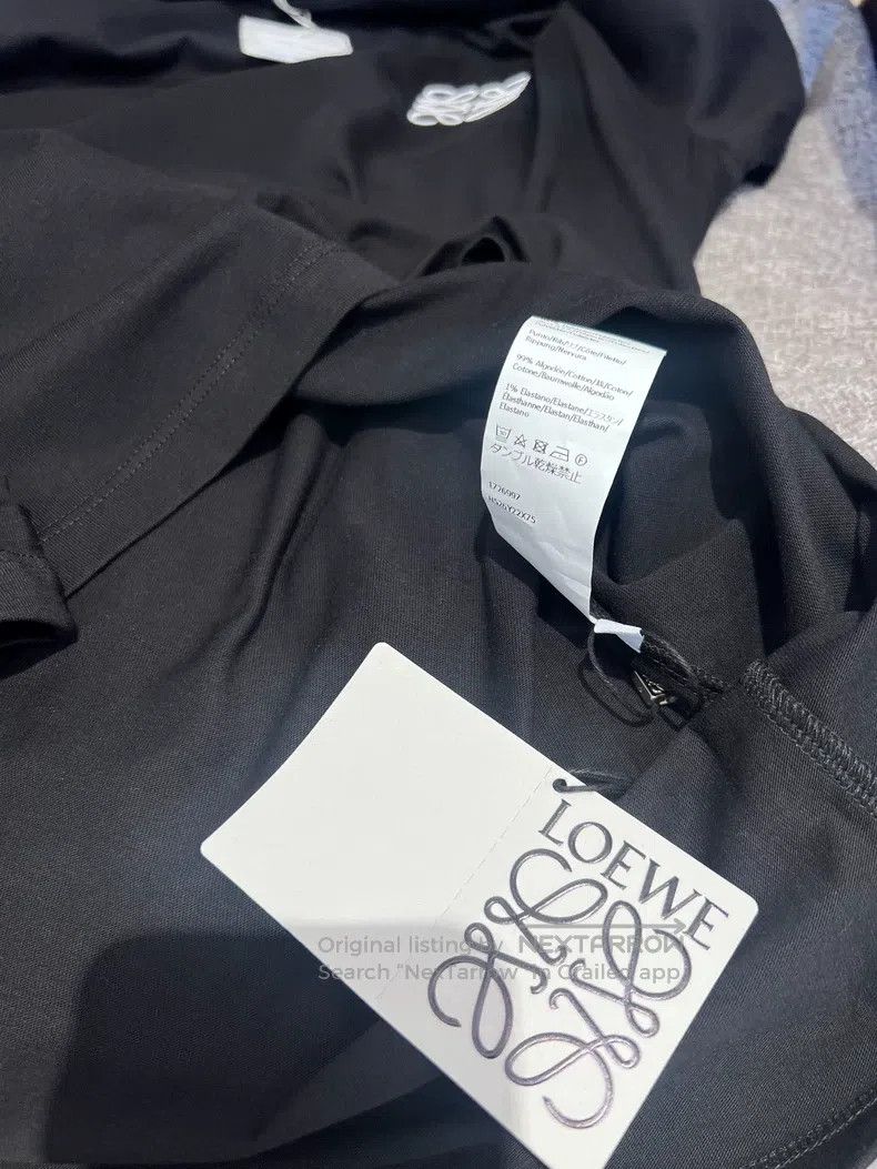 Loewe Loewe Black short sleeve T-shirt with small logo embroider Size M / US 6-8 / IT 42-44 - 4 Thumbnail