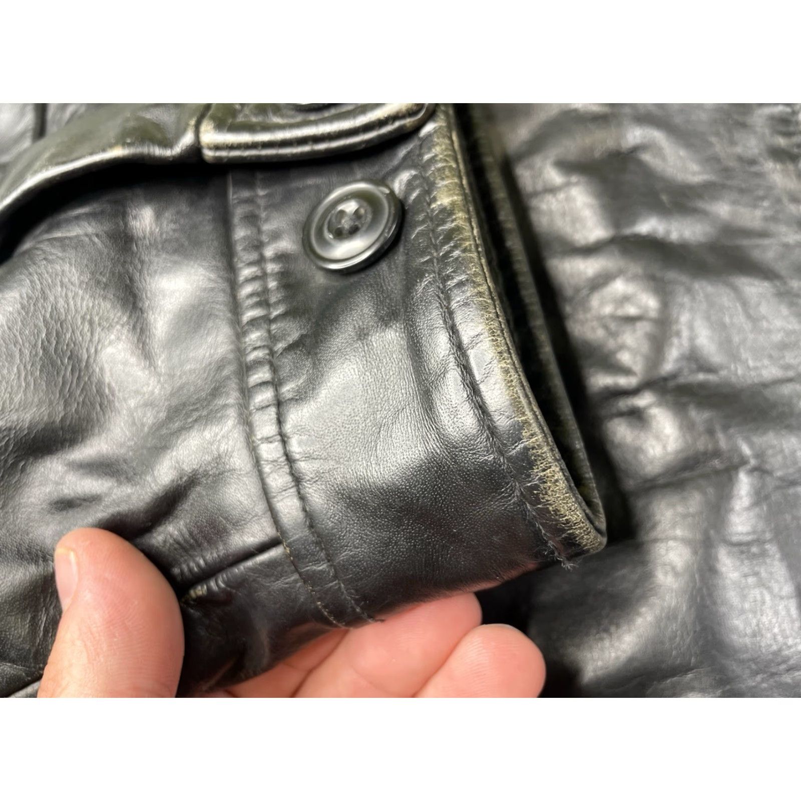 Gap VINTAGE Gap Leather Black Bomber Jacket L Men Full Zip Thick Lined Quilted Biker 90s Mens Size US L / EU 52-54 / 3 - 7 Thumbnail