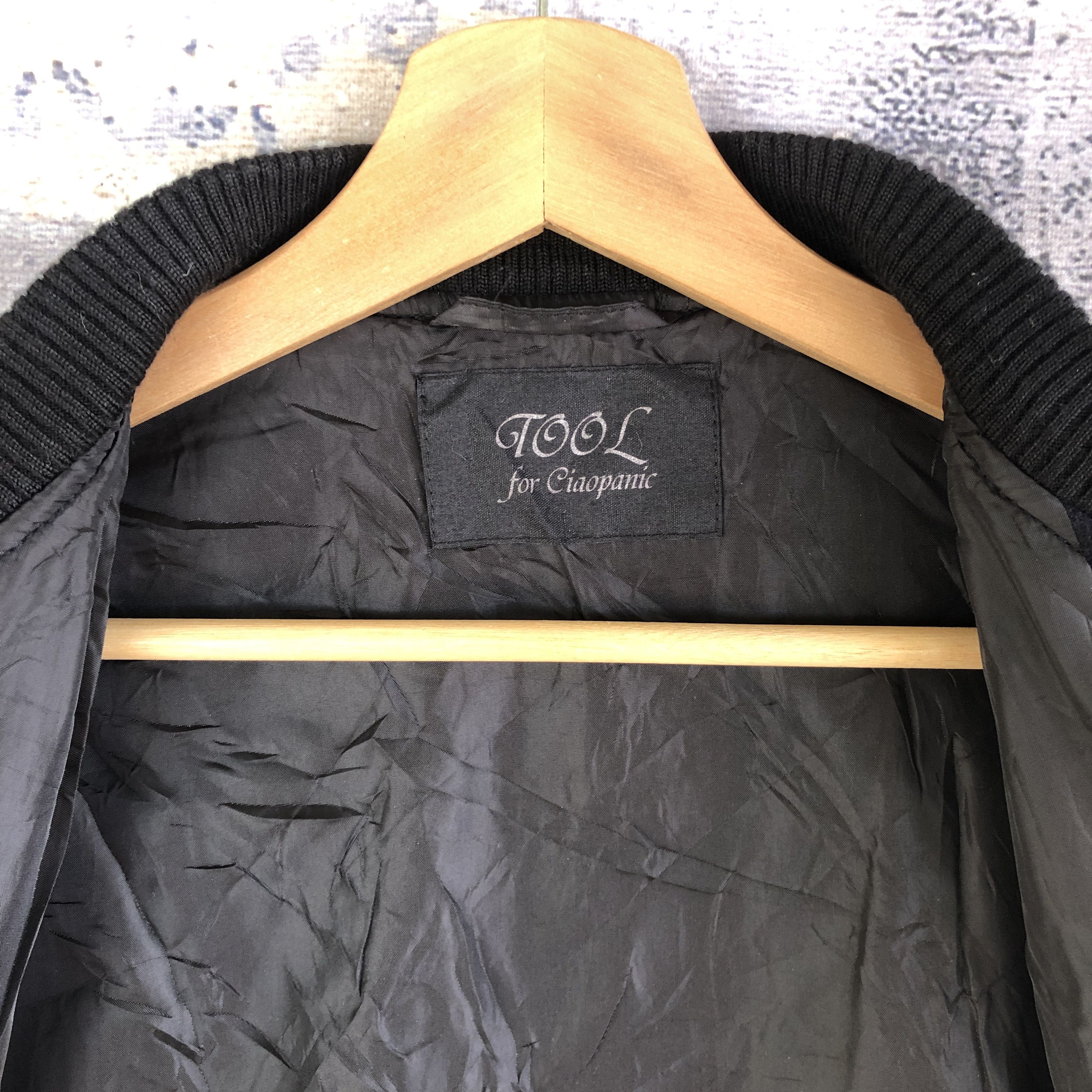 Vintage Vintage 90s Tool Varsity Jacket Japanese Tool Wool Jackets Size US XS / EU 42 / 0 - 5 Thumbnail