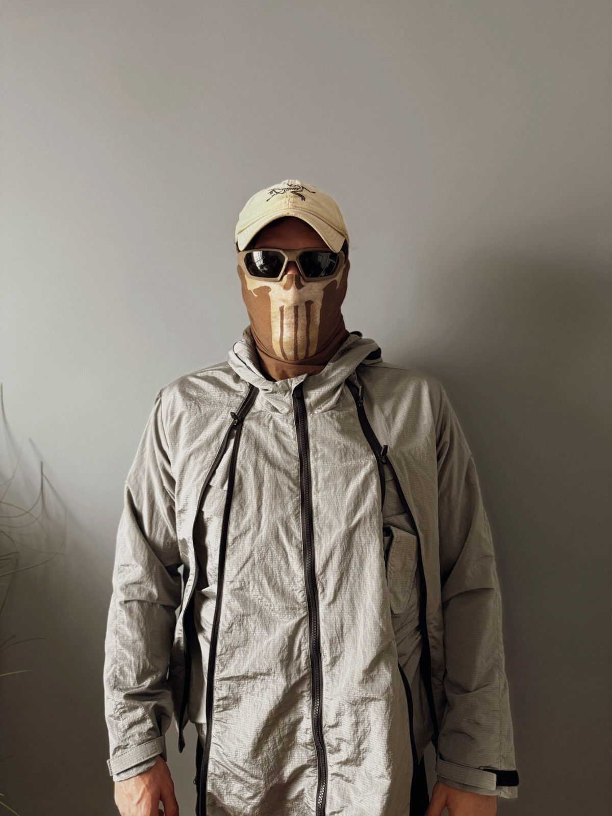 Riot Division Riot Division metal nylon grey jacket Size US L / EU 52-54 / 3 - 7 Thumbnail