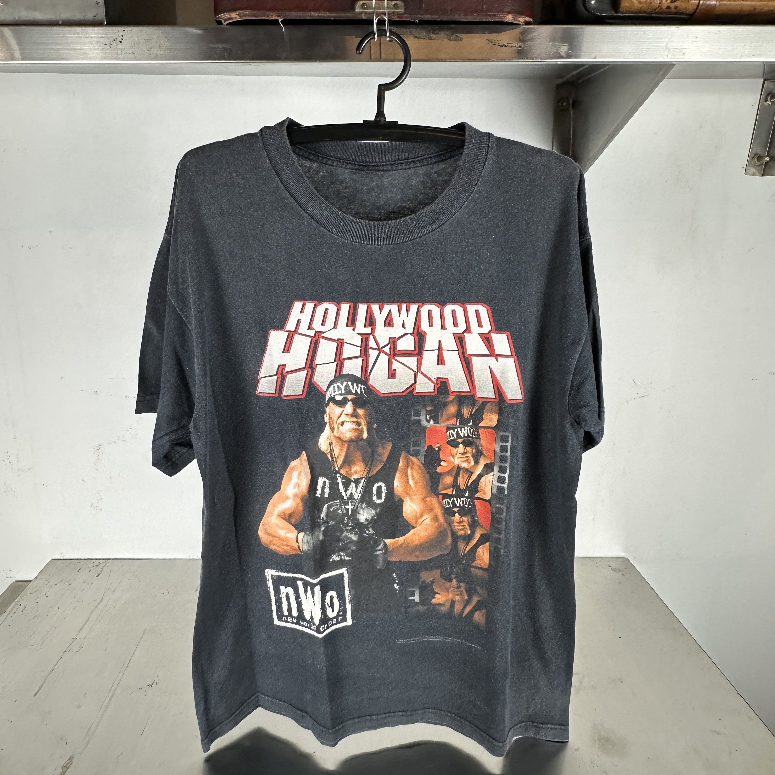90s Hulk Hogan Hollywood Hogan NWO WWF Wrestling XL T-Shirt