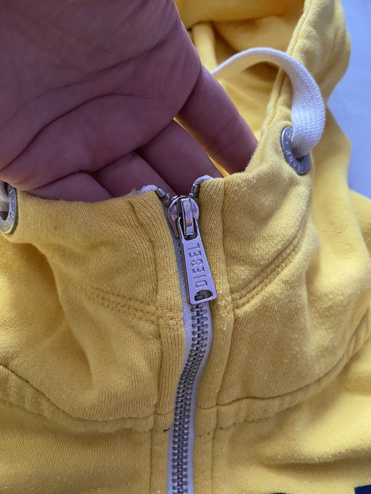 Diesel × Vintage Vintage Zip-Up Hoodie Diesel 90s Black-Yellow Y2K Big logo Size US XL / EU 56 / 4 - 4 Thumbnail