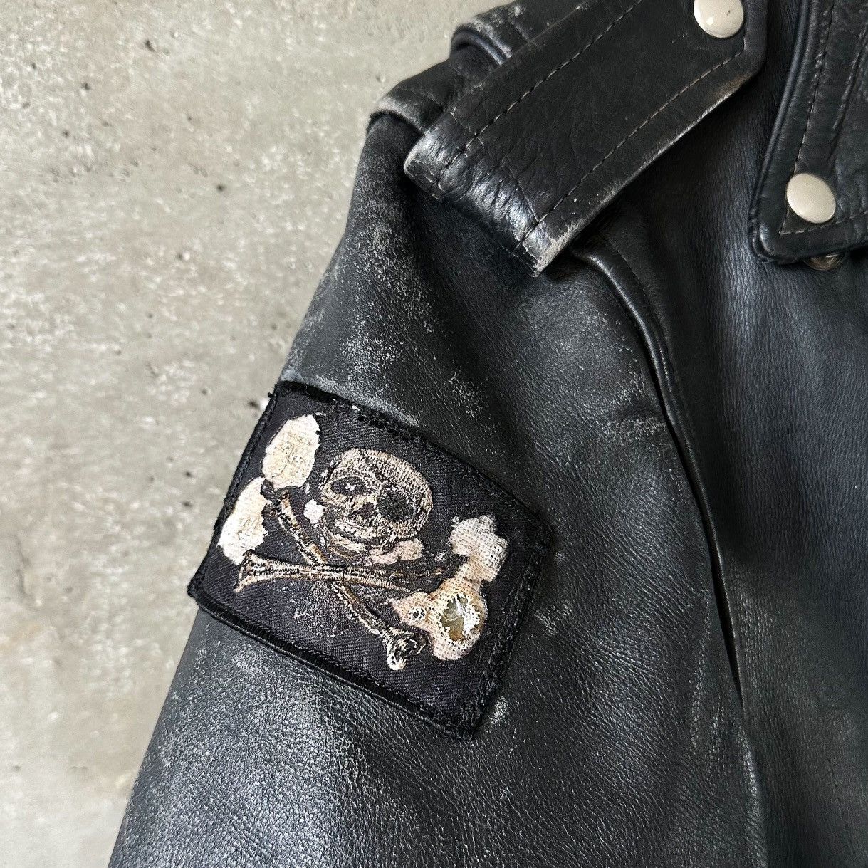 Vintage Vintage THRASHED Patchwork Leather Riders Jacket Size US L / EU 52-54 / 3 - 3 Thumbnail