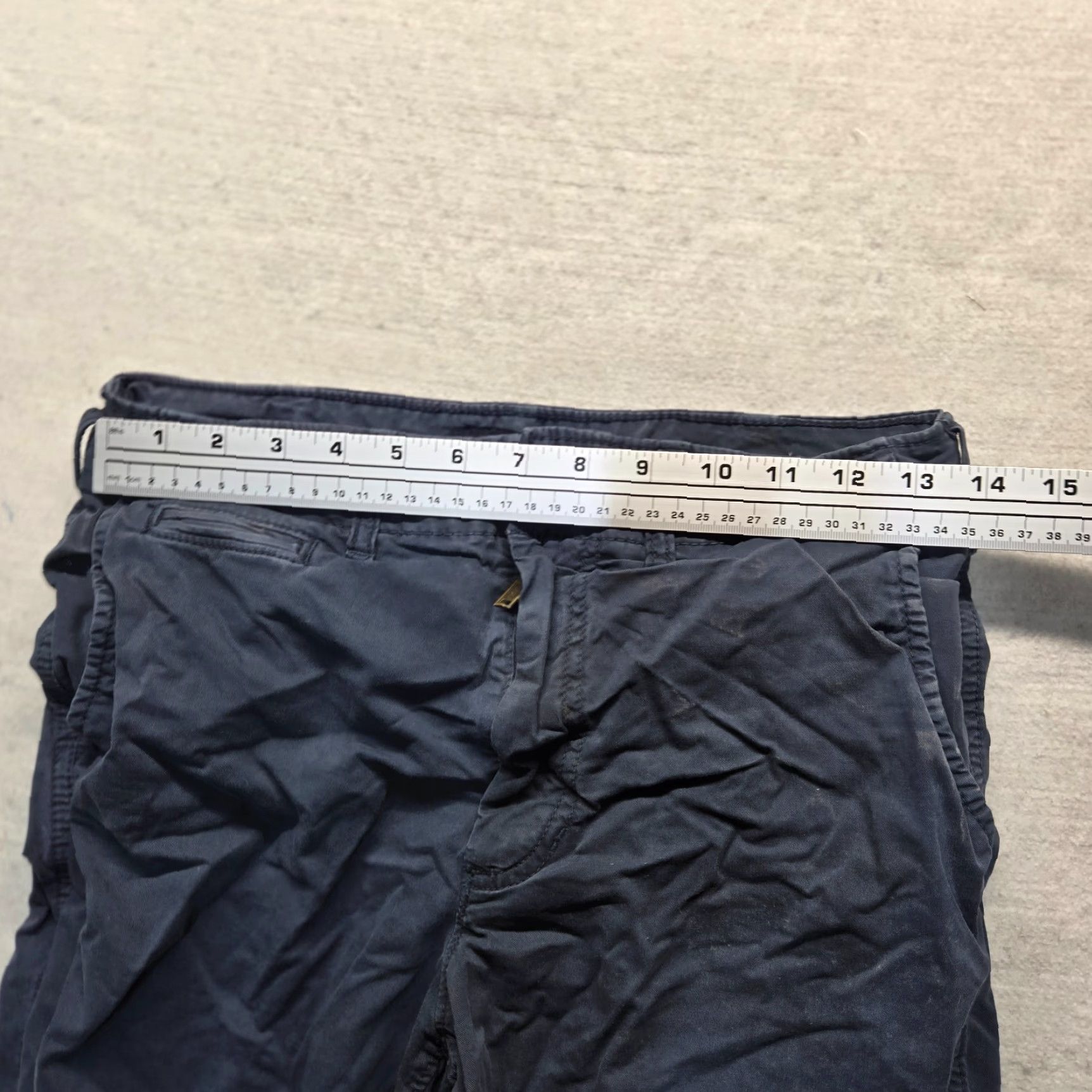 American Eagle Outfitters American Eagle Outfitters Chino Shorts Solid Blue Next Level Flex Longer Length Men's 26 Blue Regular Pockets Logo 90s? Size US 26 / EU 42 - 5 Thumbnail
