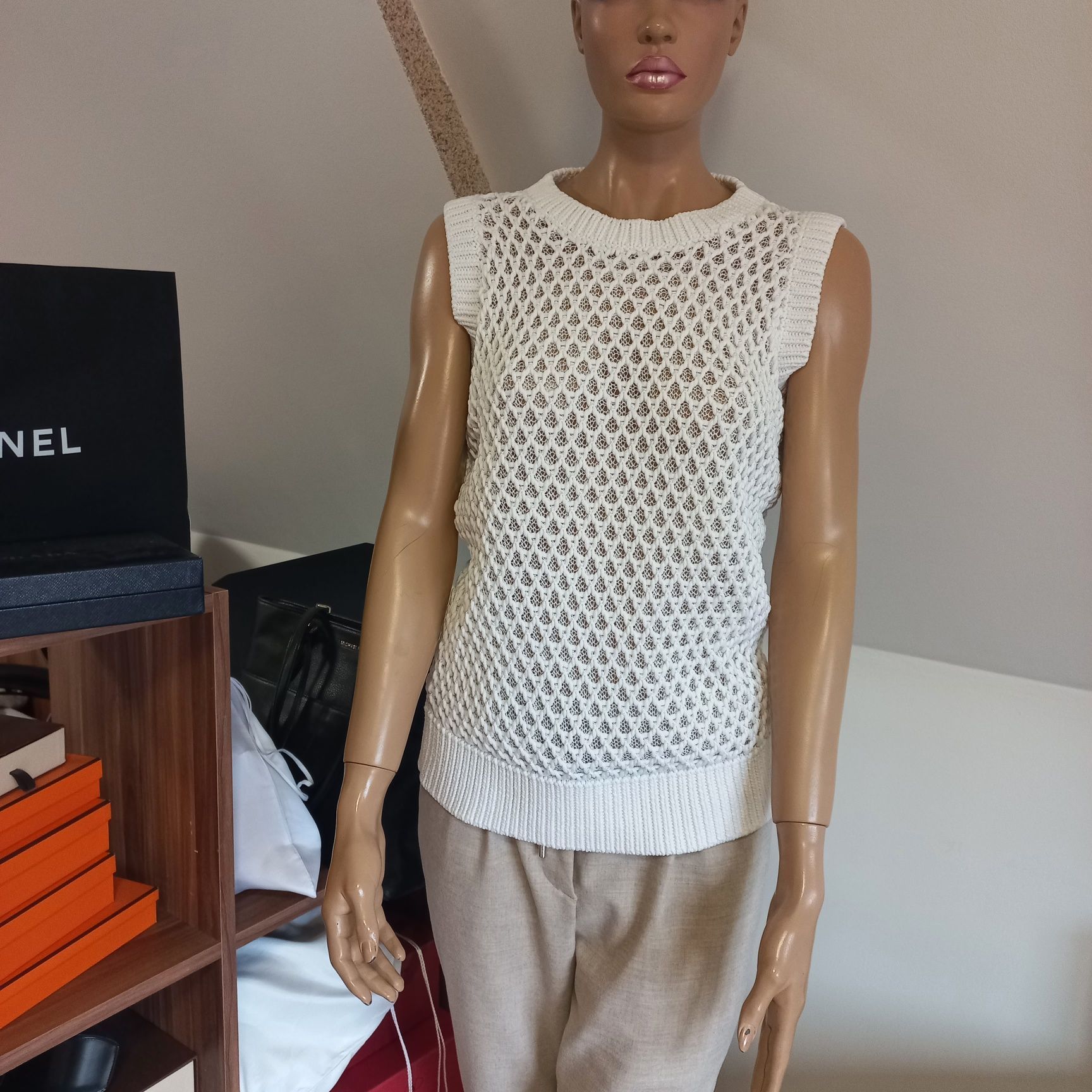 Maison Margiela MM6 Margiela Loose Knit Sweater Vest Size S / US 4 / IT 40 - 1 Thumbnail
