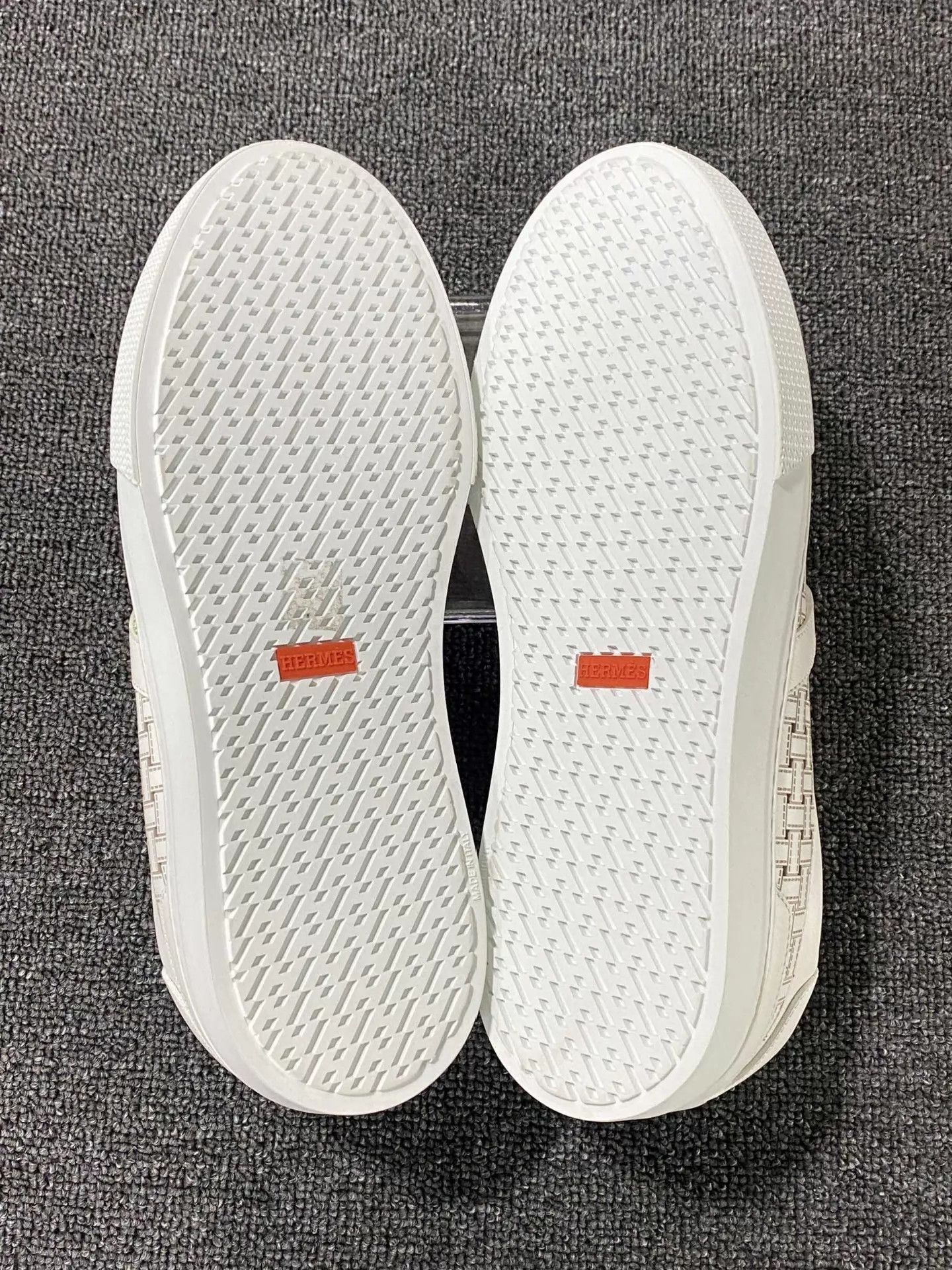 Hermes HERMES White Kelly Low-Top Sneaker Size 42 Size US 9 / EU 42 - 6 Thumbnail