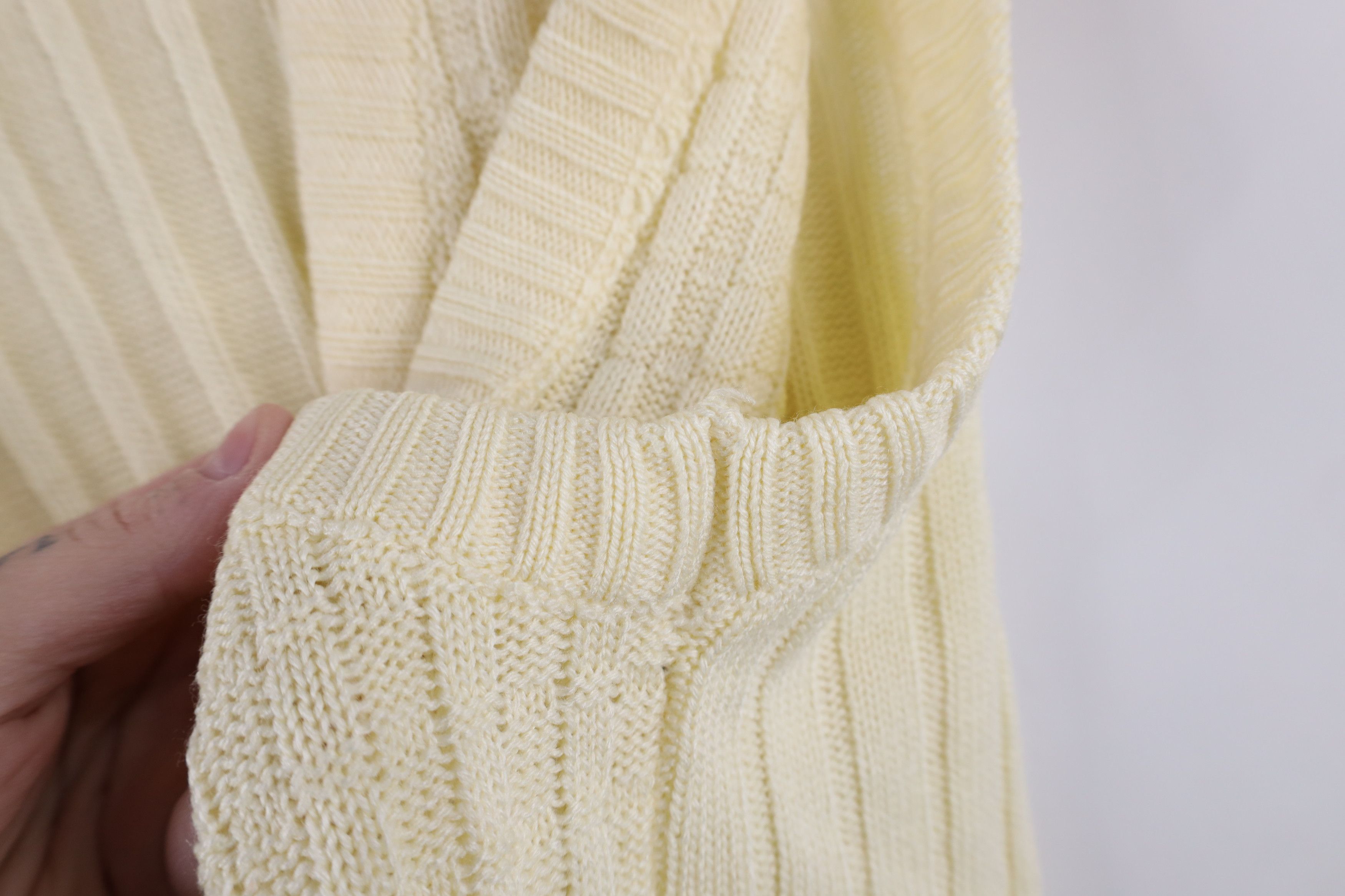 Vintage Vintage 90s Streetwear Ribbed Cardigan Sweater Vest Cream Size L / US 10 / IT 46 - 6 Thumbnail