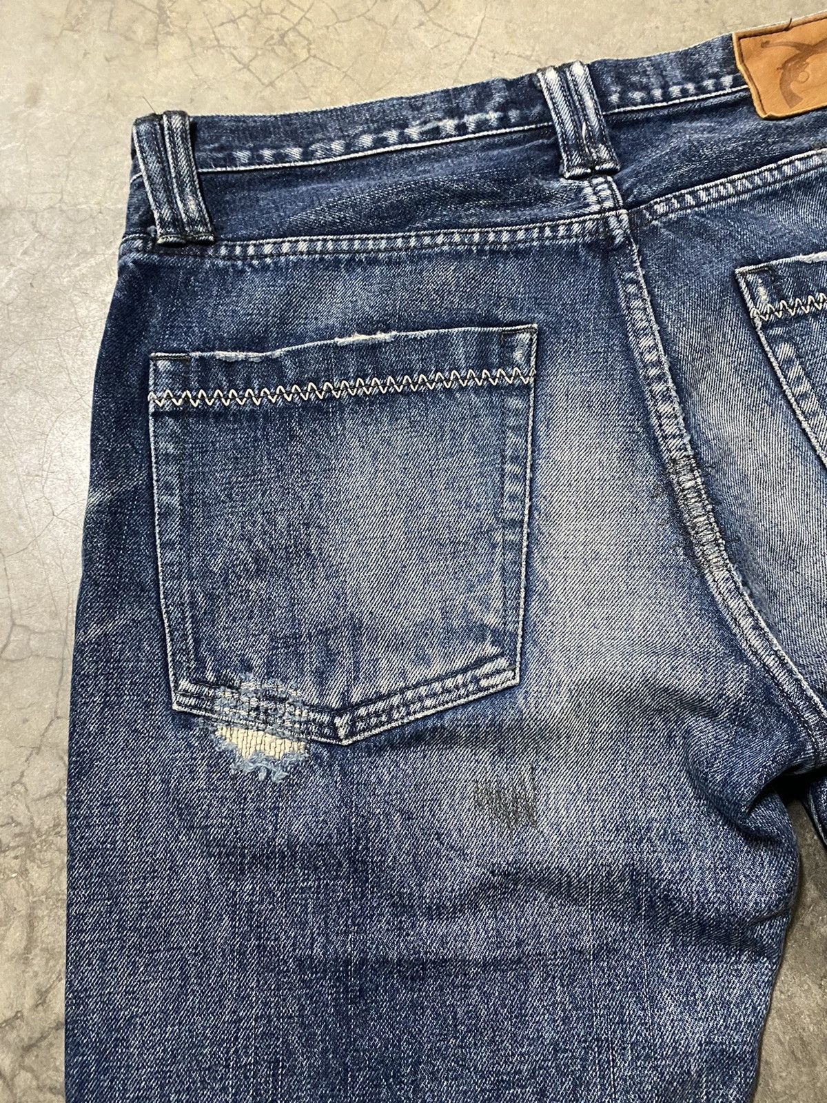 Le Grande Bleu (L.G.B.) × Roar × roarguns Flare Jeans Japanese Roargun Distressed Size US 32 / EU 48 - 7 Thumbnail