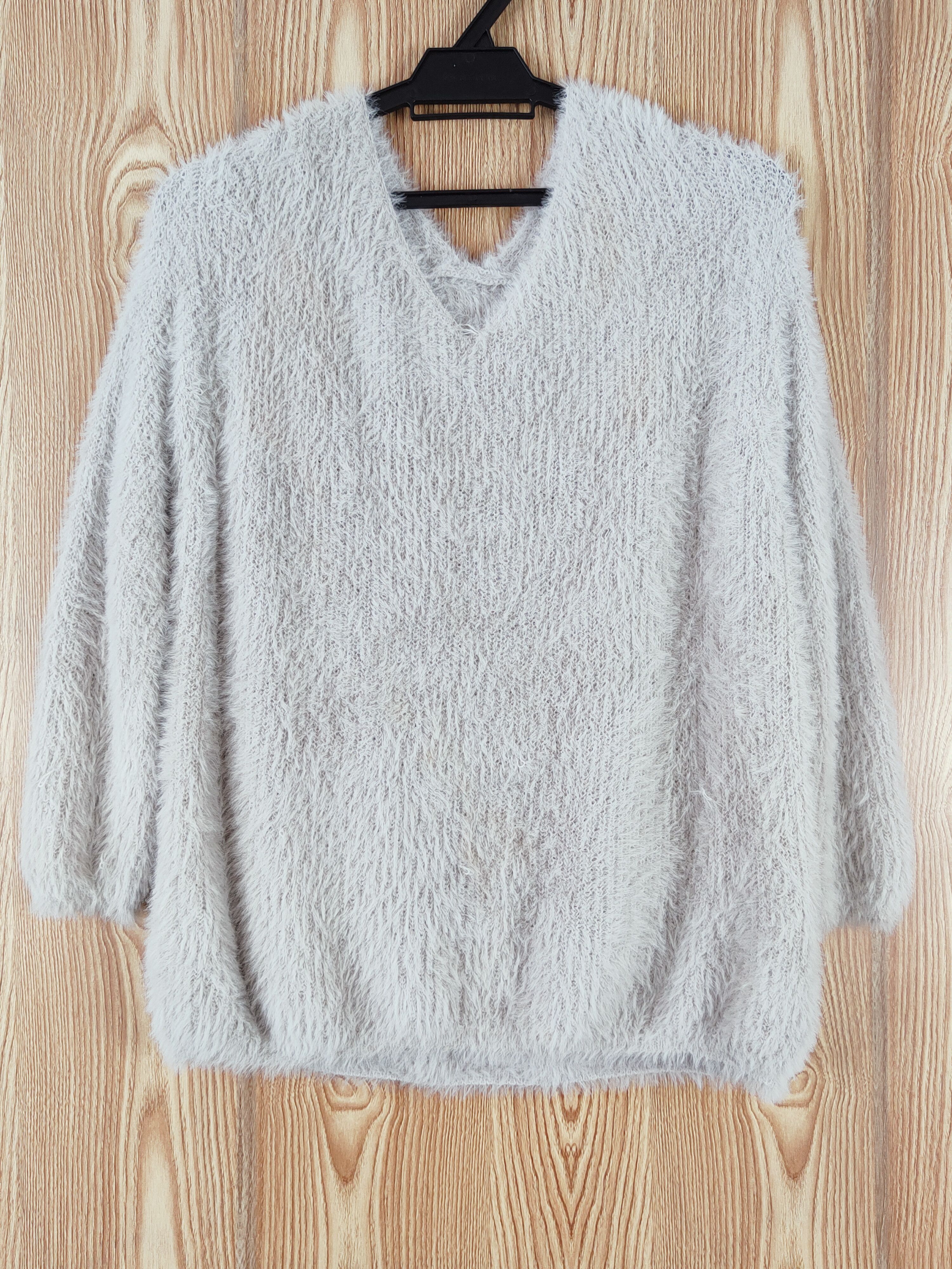 GU × Vintage GU Gray Fur Mohair Knitwear Sweatshirts #W567 Size S / US 4 / IT 40 - 1 Thumbnail