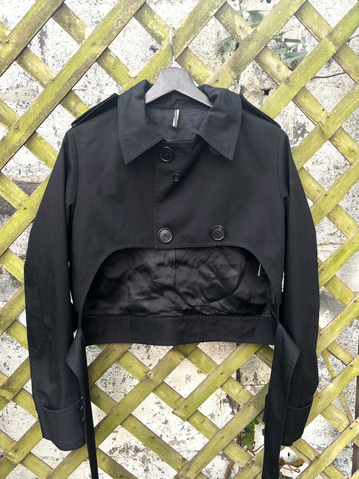 Dior × Hedi Slimane Dior Homme SS07 Runway Cropped Trench Coat Size US S / EU 44-46 / 1 - 2 Thumbnail