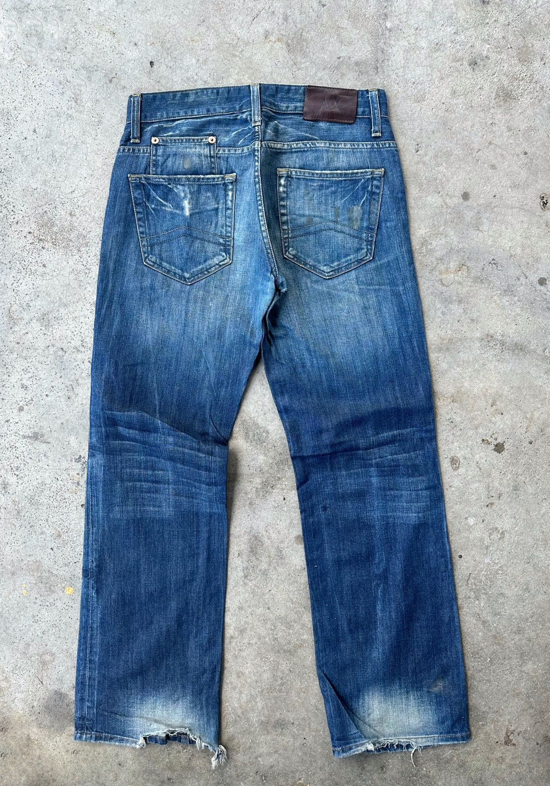 Armani Exchange Armani Exchange distressed style denim jeans size 30 Size US 30 / EU 46 - 4 Thumbnail