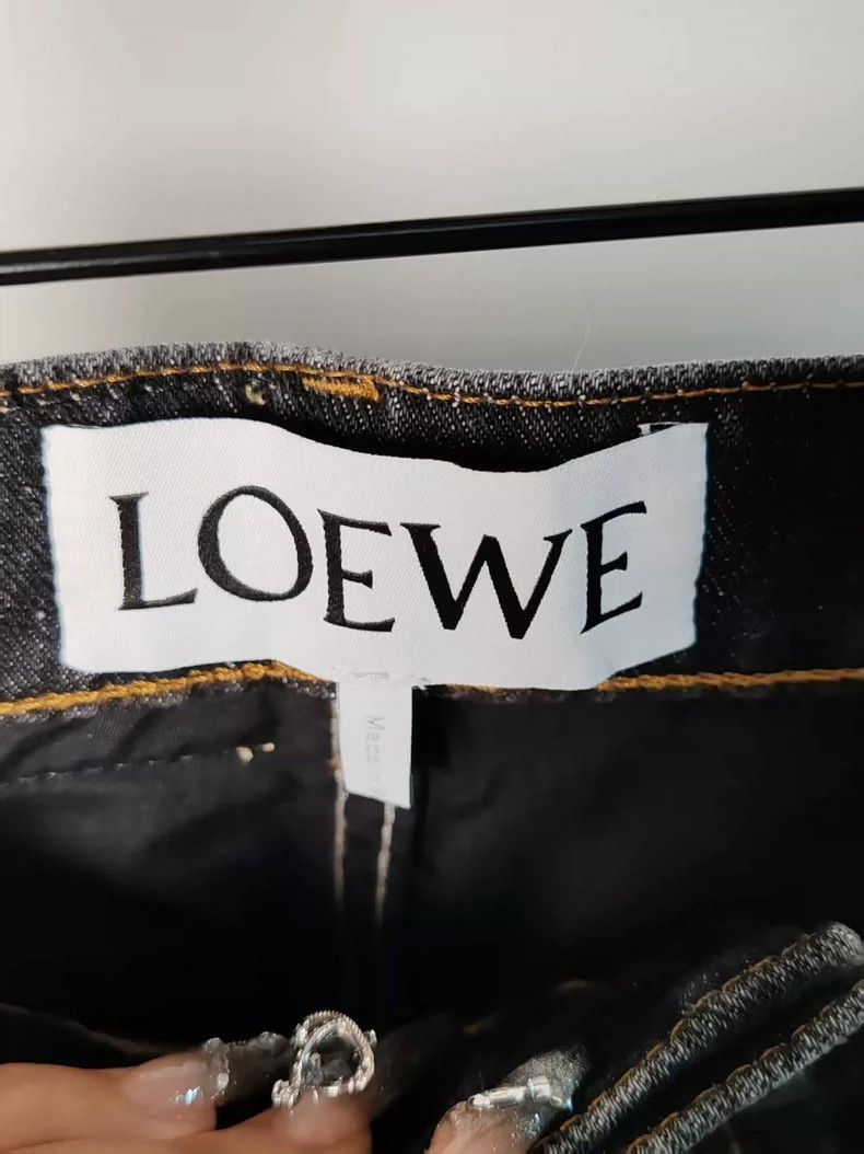 Loewe LOEWE Embroidered logo jeans Size US 36 / EU 52 - 3 Thumbnail