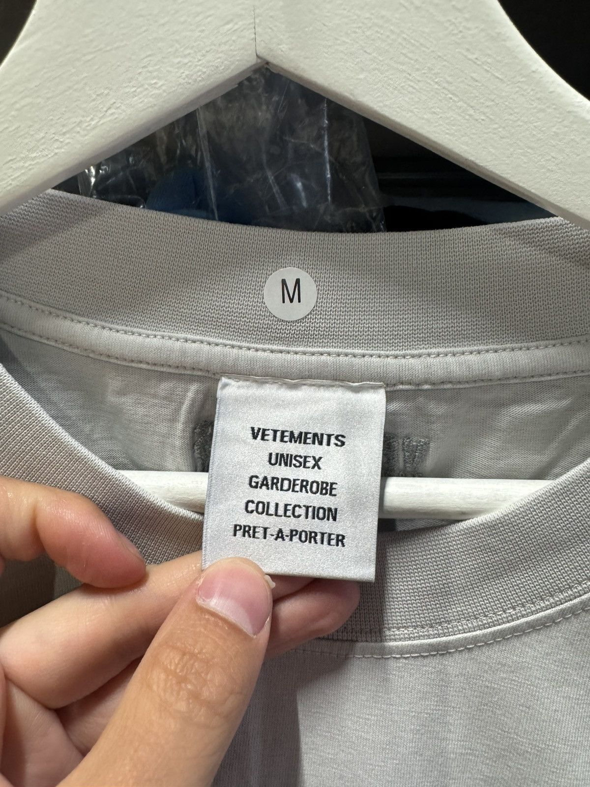 Vetements Vetements Worldtour T-Shirt NEW 800$ Size US M / EU 48-50 / 2 - 4 Thumbnail