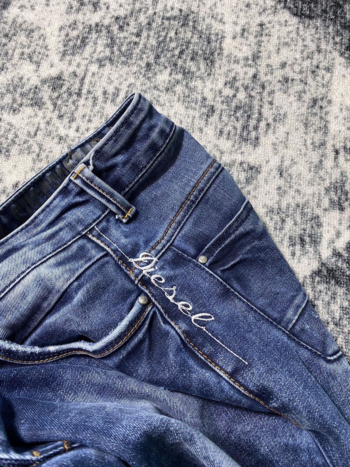 Diesel × Diesel Black Gold × Vintage Vintage Diesel Black Gold Denim Jeans Y2K STYLE 90s Size US 32 / EU 48 - 6 Thumbnail