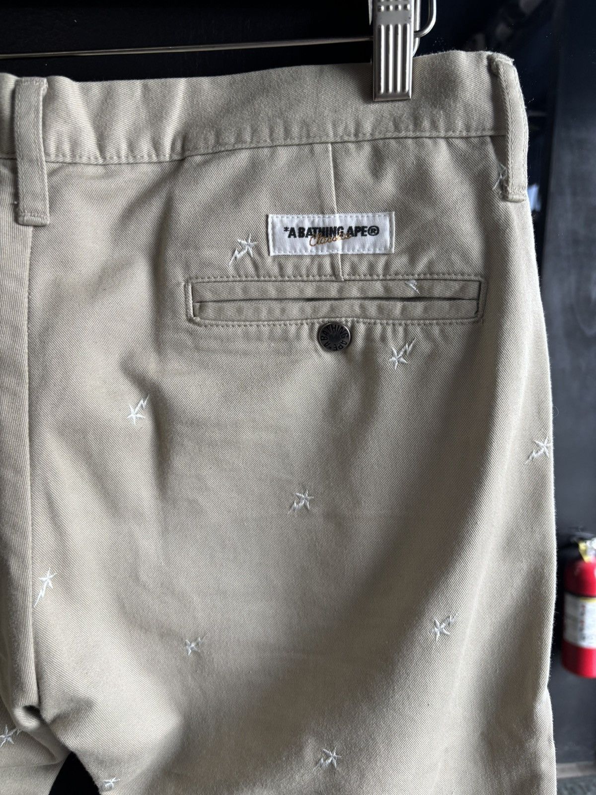 Bape BAPE BAPESTA KHAKI PANTS STARS Size US 32 / EU 48 - 5 Thumbnail