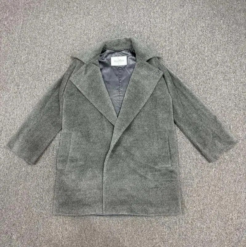 Max Mara MaxMara Gray Polyester Ladies Coat . Size S / US 4 / IT 40 - 1 Thumbnail