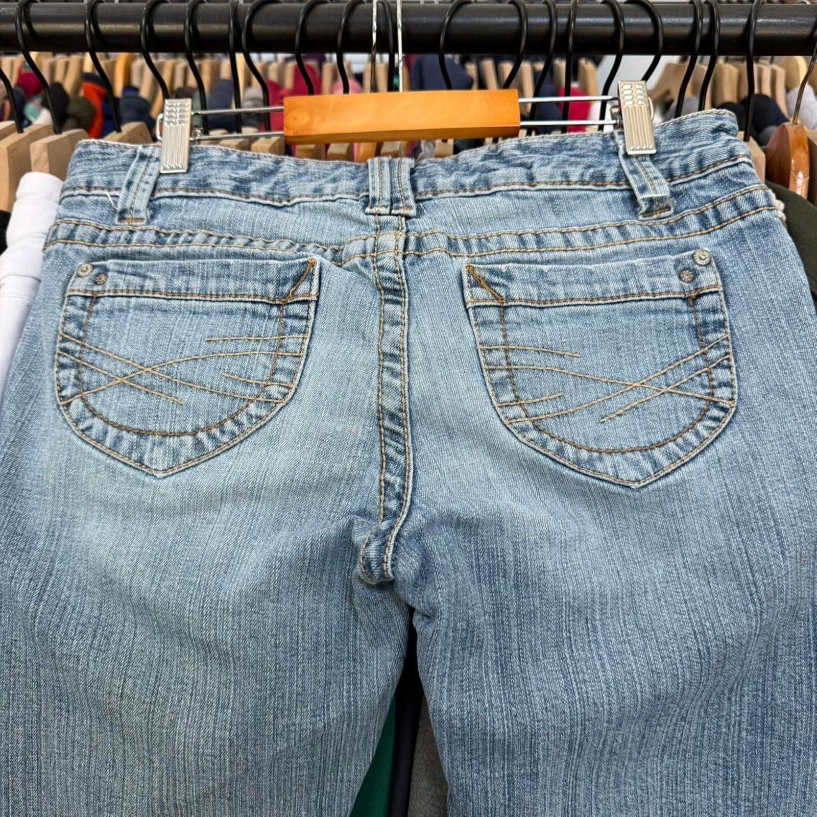 Aeropostale Vintage Y2K Aeropostale Women’s Faded Low Rise Jeans Size 31" - 6 Thumbnail