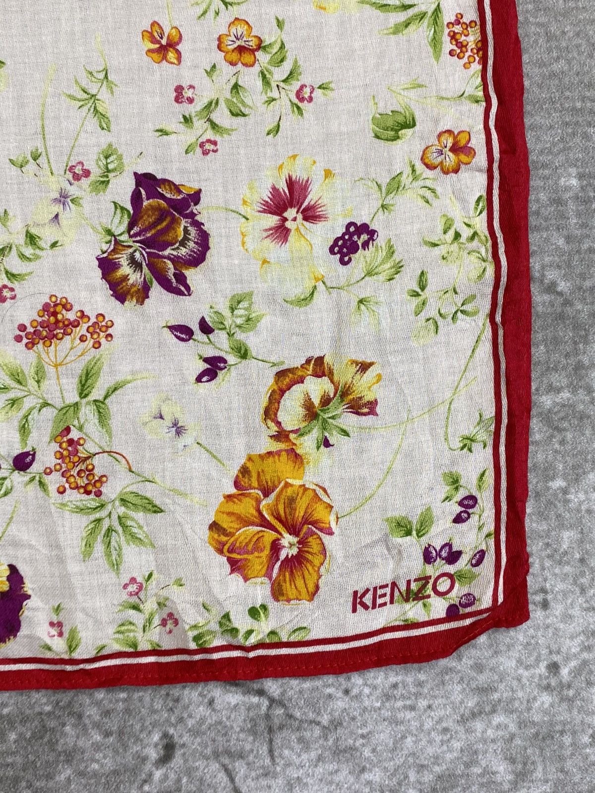 Kenzo Kenzo Handkerchief / Bandana / Neckerchief Size ONE SIZE - 6 Thumbnail