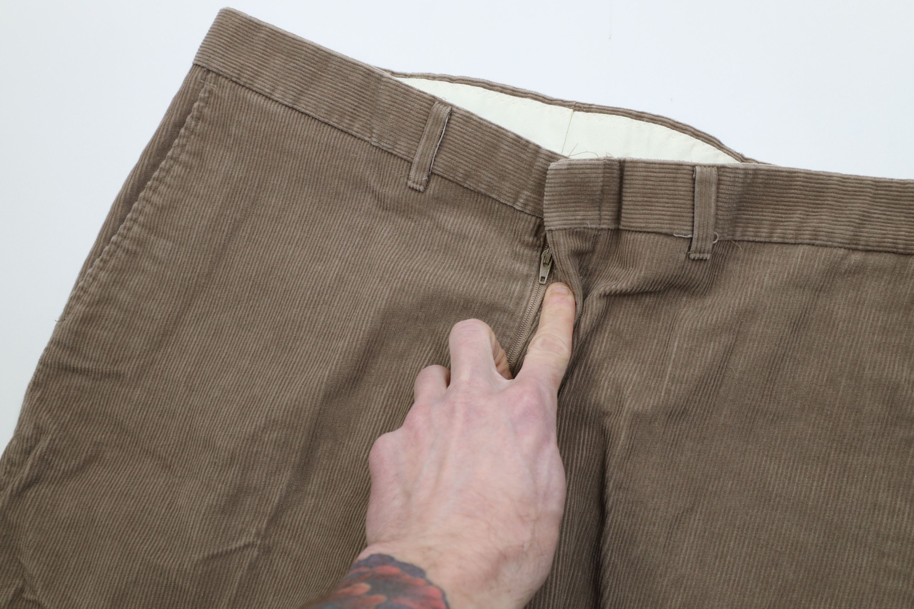 Vintage Vintage 90s Streetwear Flared Wide Leg Corduroy Chino Pants Size US 36 / EU 52 - 7 Thumbnail