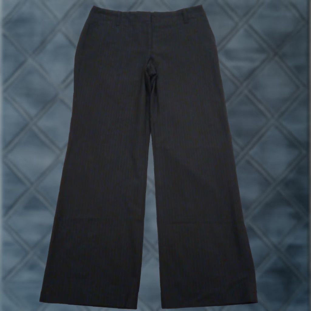 Liz Claiborne Liz Claiborne Dress Pants Womens Size 6 Petite Black Striped Straight Inseam 28 in Polyester Blend Flat Front Pockets" Size 28" / US 6 / IT 42 - 1 Thumbnail