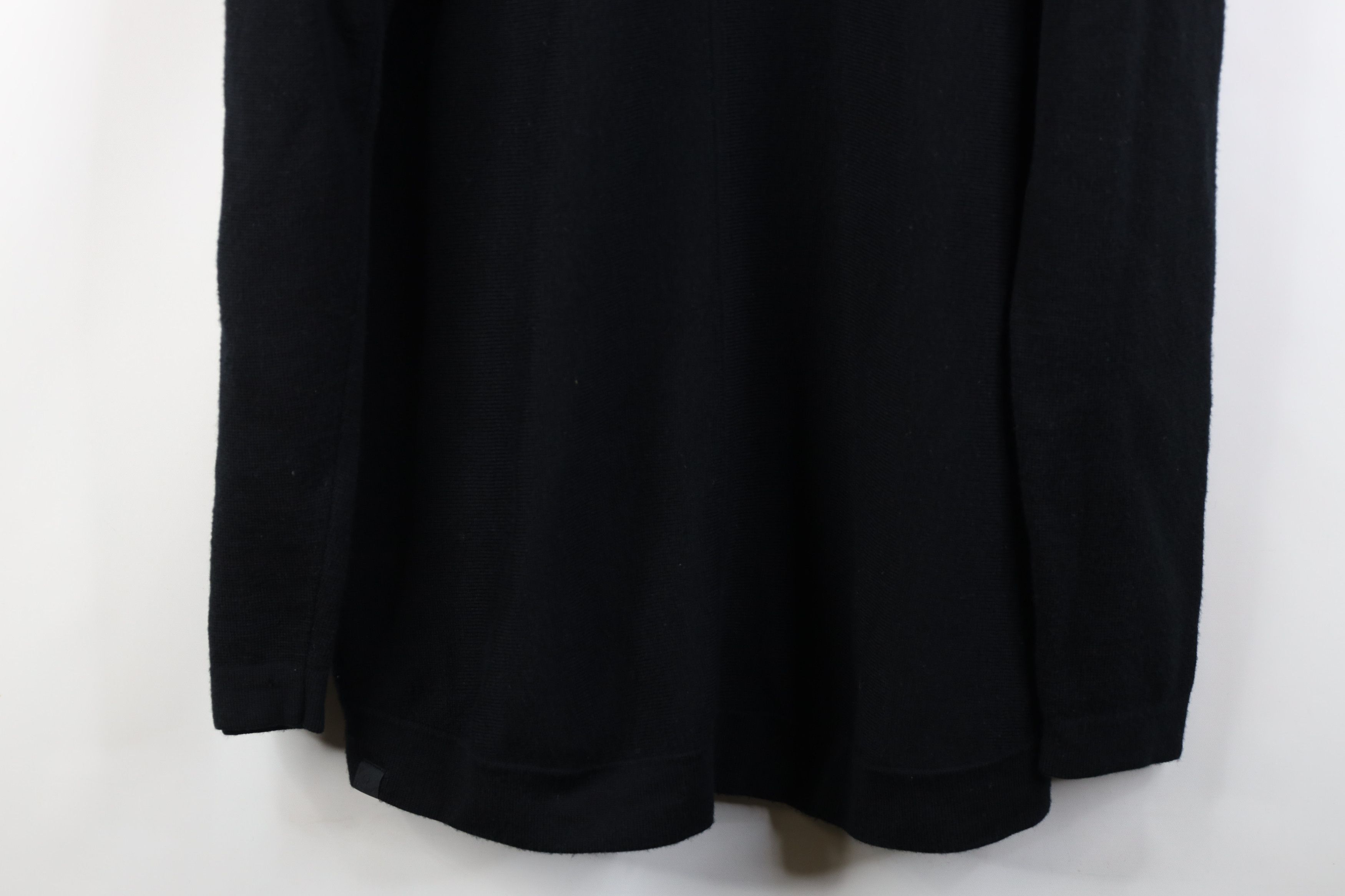 Lululemon Lululemon Blank Merino Wool Knit Crewneck Sweater Black Size US L / EU 52-54 / 3 - 14 Thumbnail