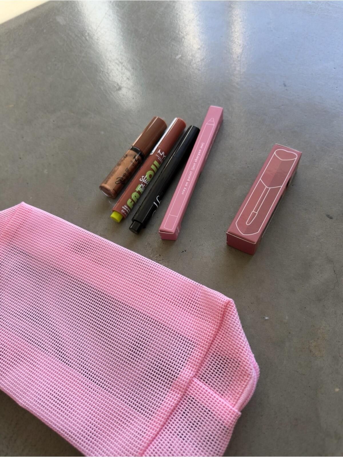Other Beauty Lip Bundle / 6pc Makeup Set w Mesh Bag / Pink Size ONE SIZE - 7 Thumbnail