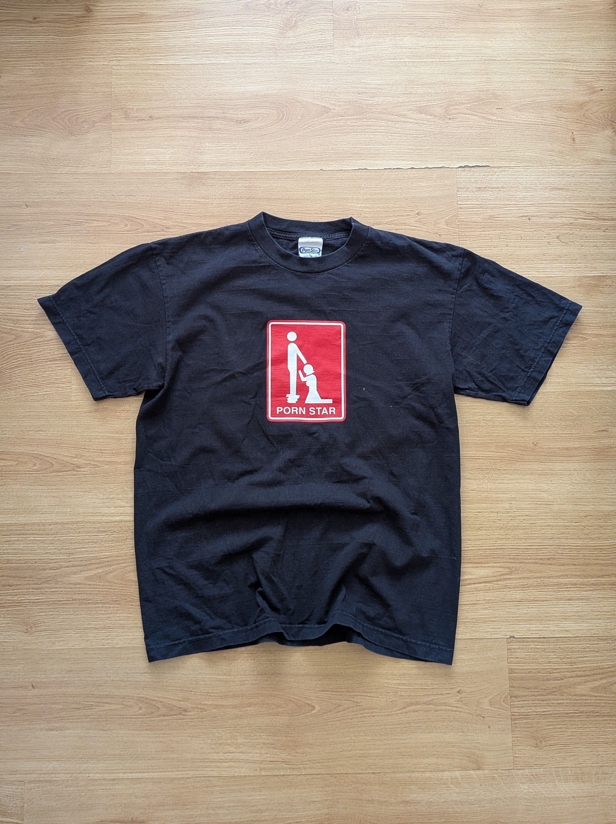Hook-Ups Porn Star vintage 90s t-shirt bdsm sex skateboard Size US L / EU 52-54 / 3 - 2 Thumbnail