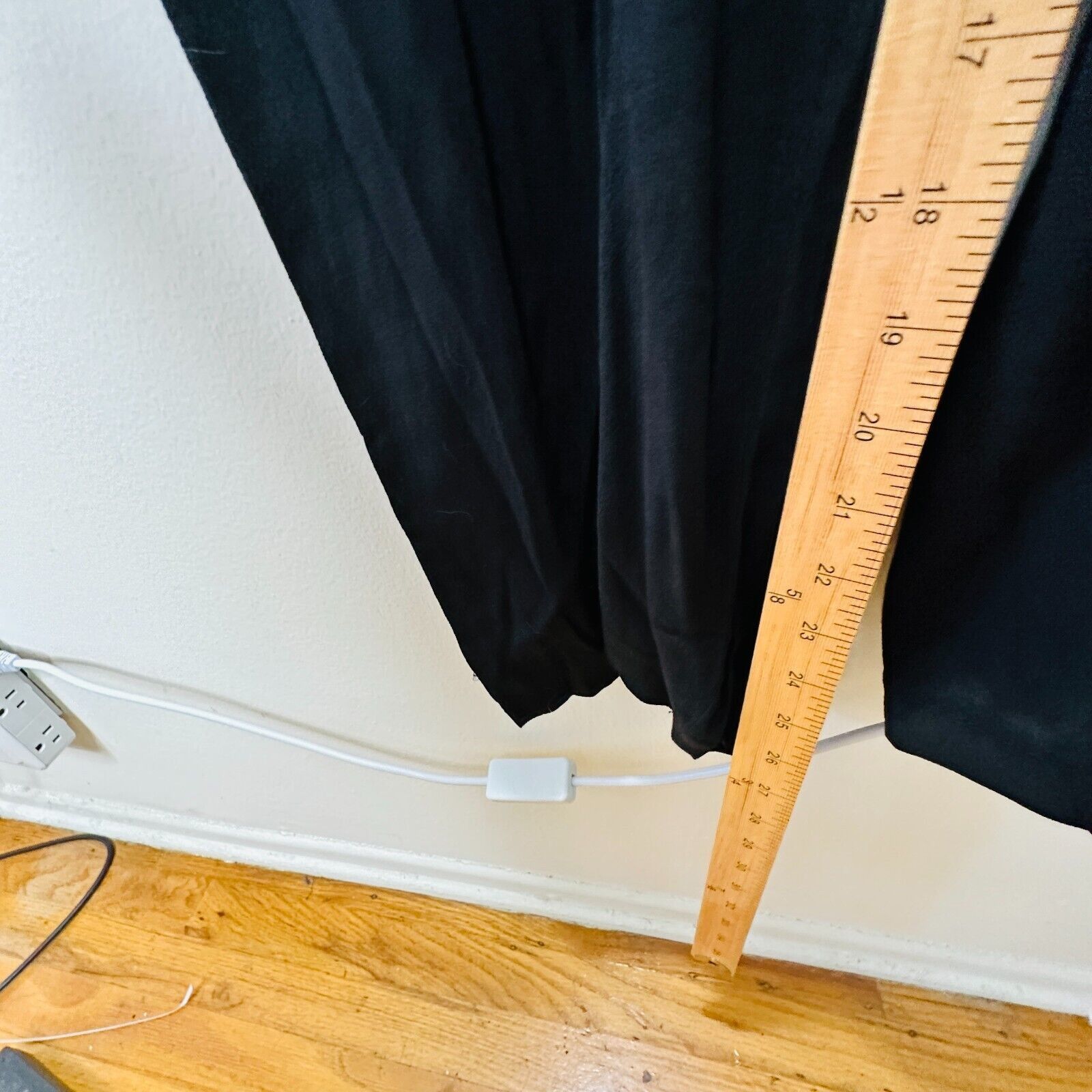 Other Taylor & Sage Black V Neck Button Front Wide Leg Jumpsuit S Size 26" / US 2 / IT 38 - 16 Thumbnail
