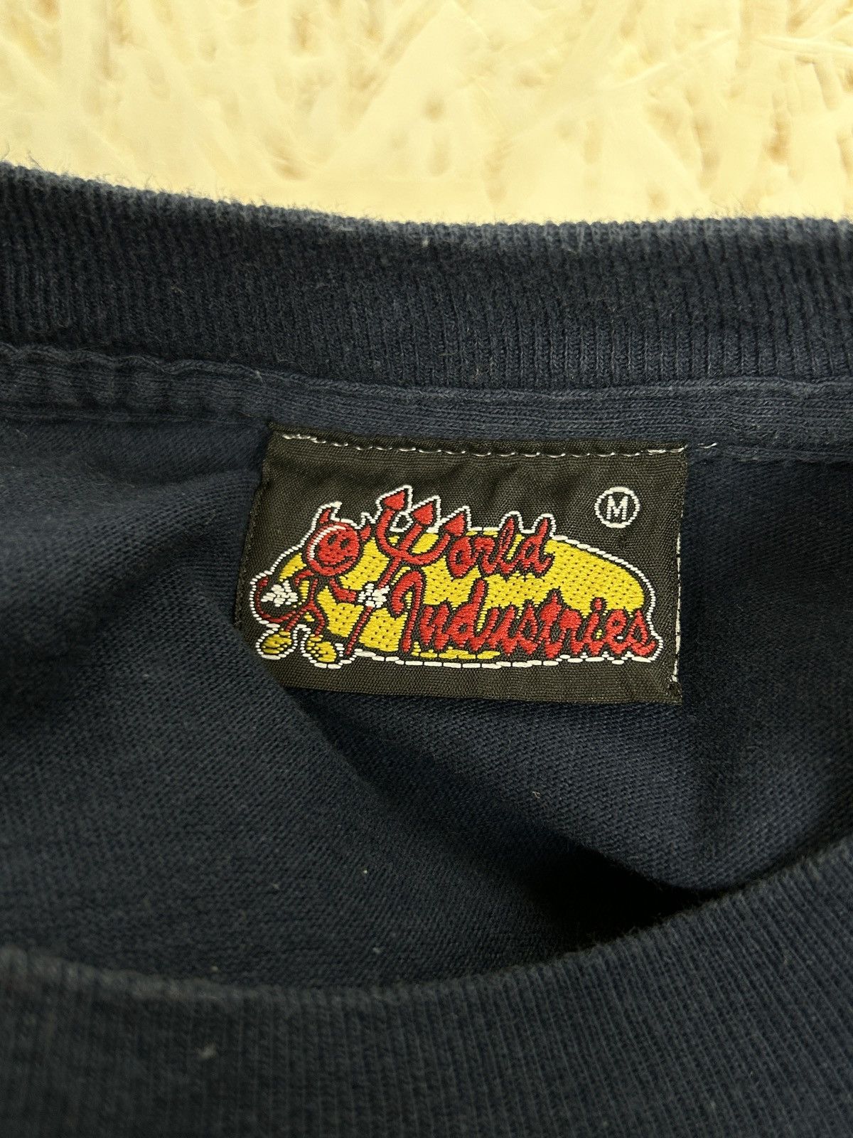 Vintage 90s World Industries Wet Willy vs Flame Boy T-Shirt M Blue Size US M / EU 48-50 / 2 - 9 Thumbnail