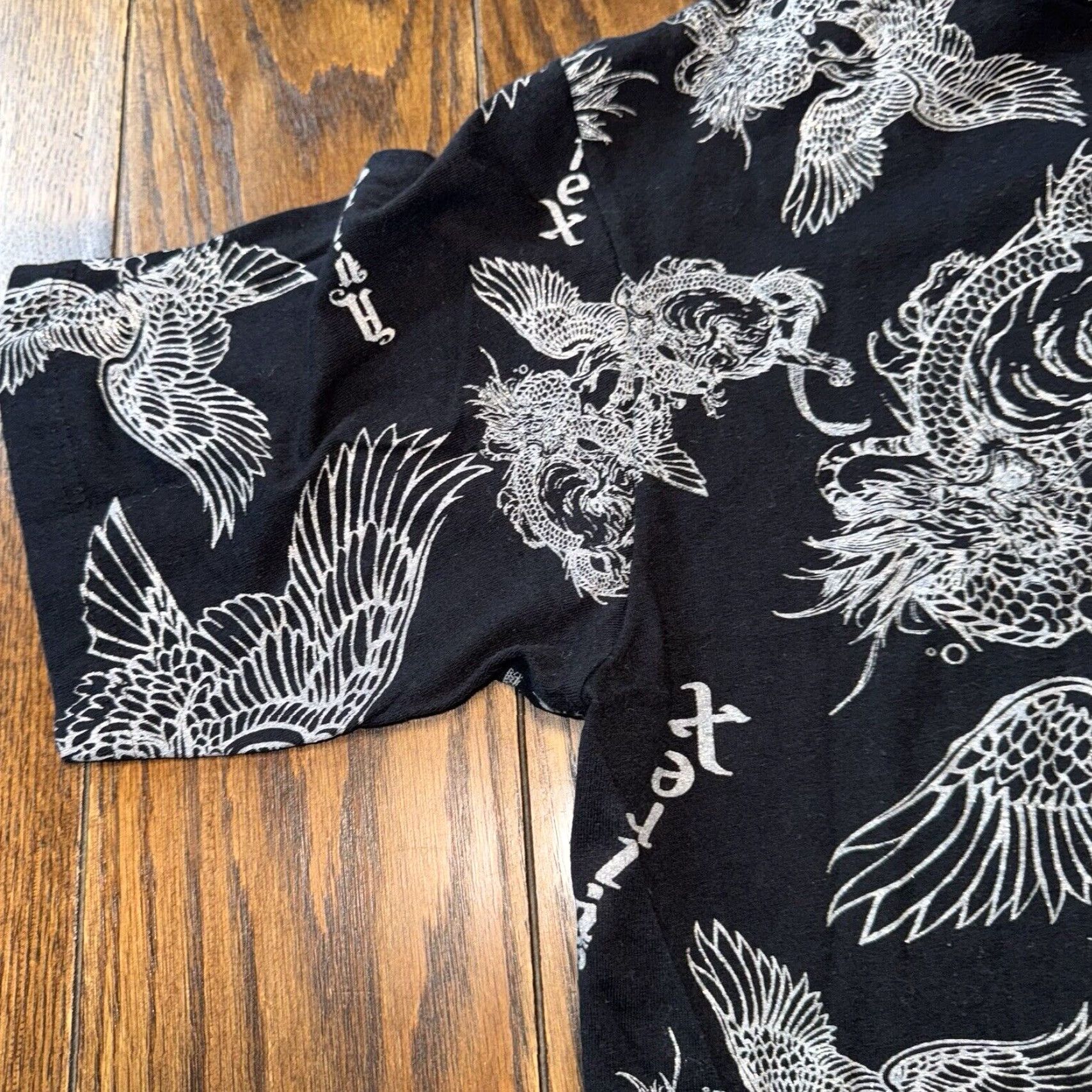 Avirex VINTAGE Avirex Shirt XL All Over Print Animal Bird Black Sliver Sparkle Crew Neck Short Sleeve Men T-Shirt Y2K Grunge Skater Size US XL / EU 56 / 4 - 7 Thumbnail