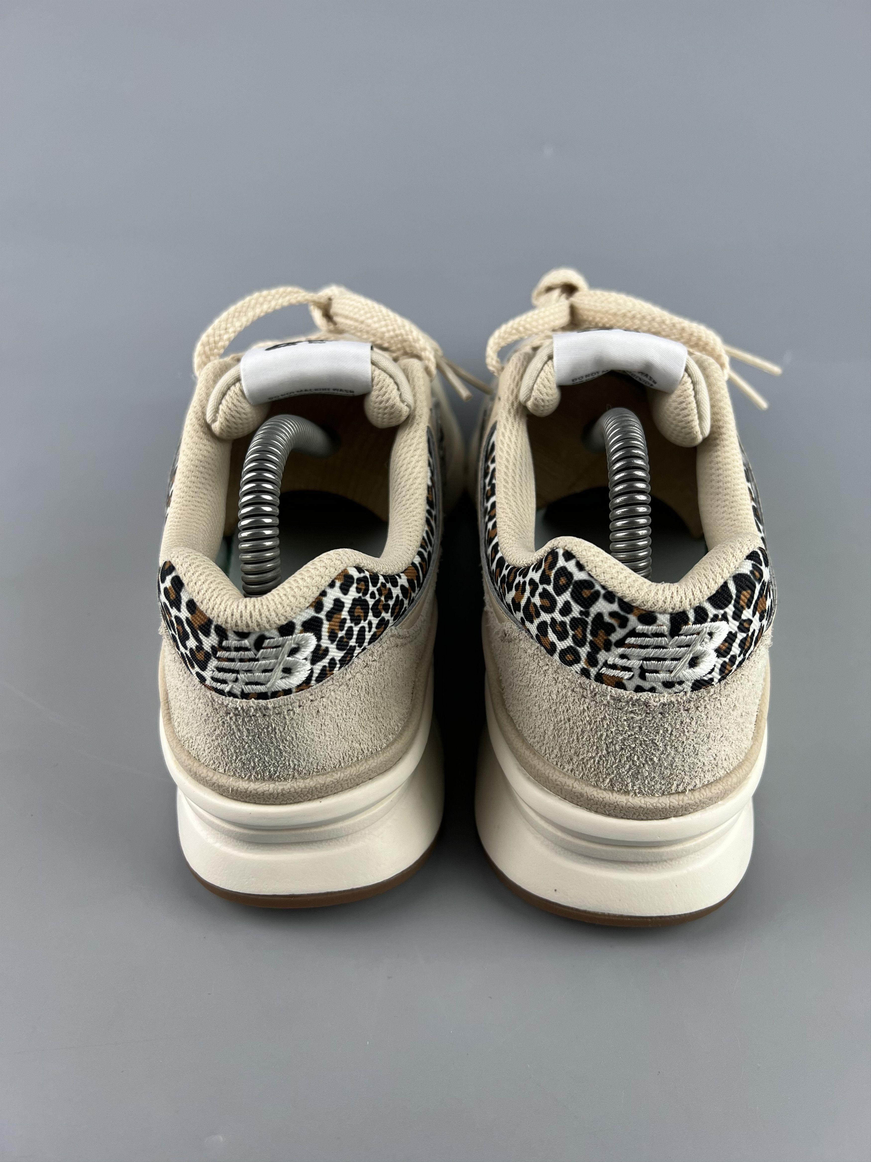 New Balance New Balance 997H Women's Suede Sneakers Size US 7.5 / IT 37.5 - 3 Thumbnail