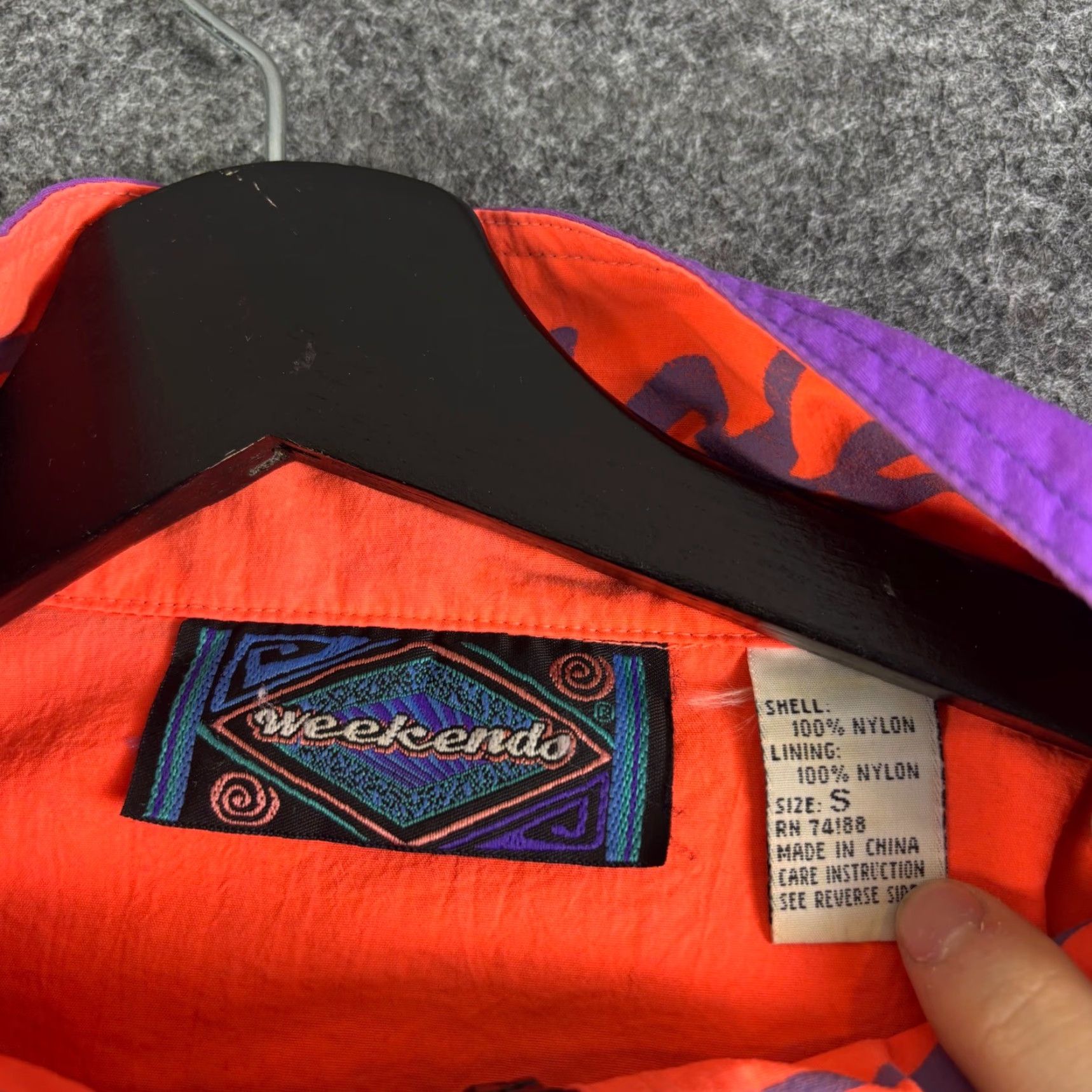 Vintage VINTAGE Weekends Jacket Mens S Anorak 90s Purple Neon Orange Windbreaker Zip Lined Pockets Size US S / EU 44-46 / 1 - 5 Thumbnail
