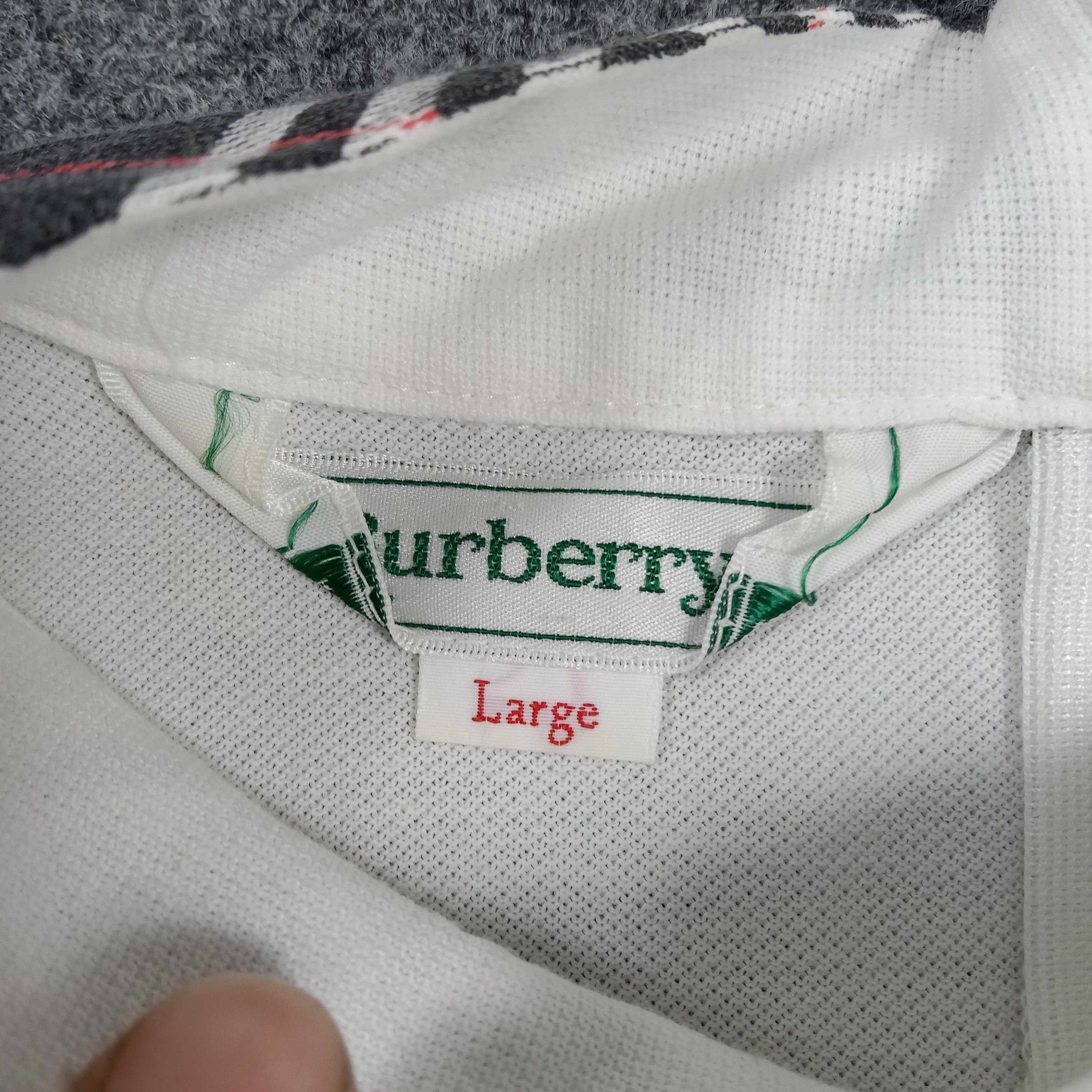 Burberry Burberrys' Nova Check Back Zipper Tshirt C285N4 Size US M / EU 48-50 / 2 - 3 Thumbnail