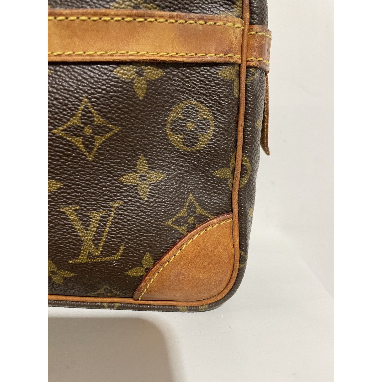 Louis Vuitton LOUIS VUITTON MONOGRAM COMPIEGNE 28 CLUTCH BAG PREOWNED Size ONE SIZE - 9 Thumbnail