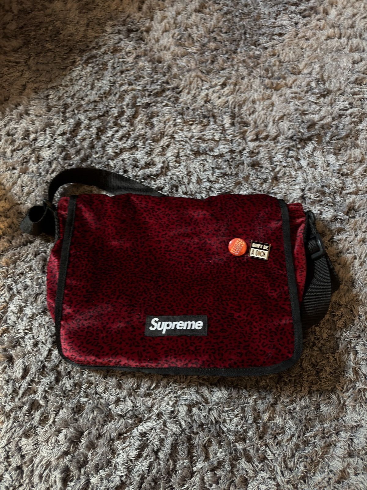 Supreme Supreme Velvet Small Messenger Bag | Grailed