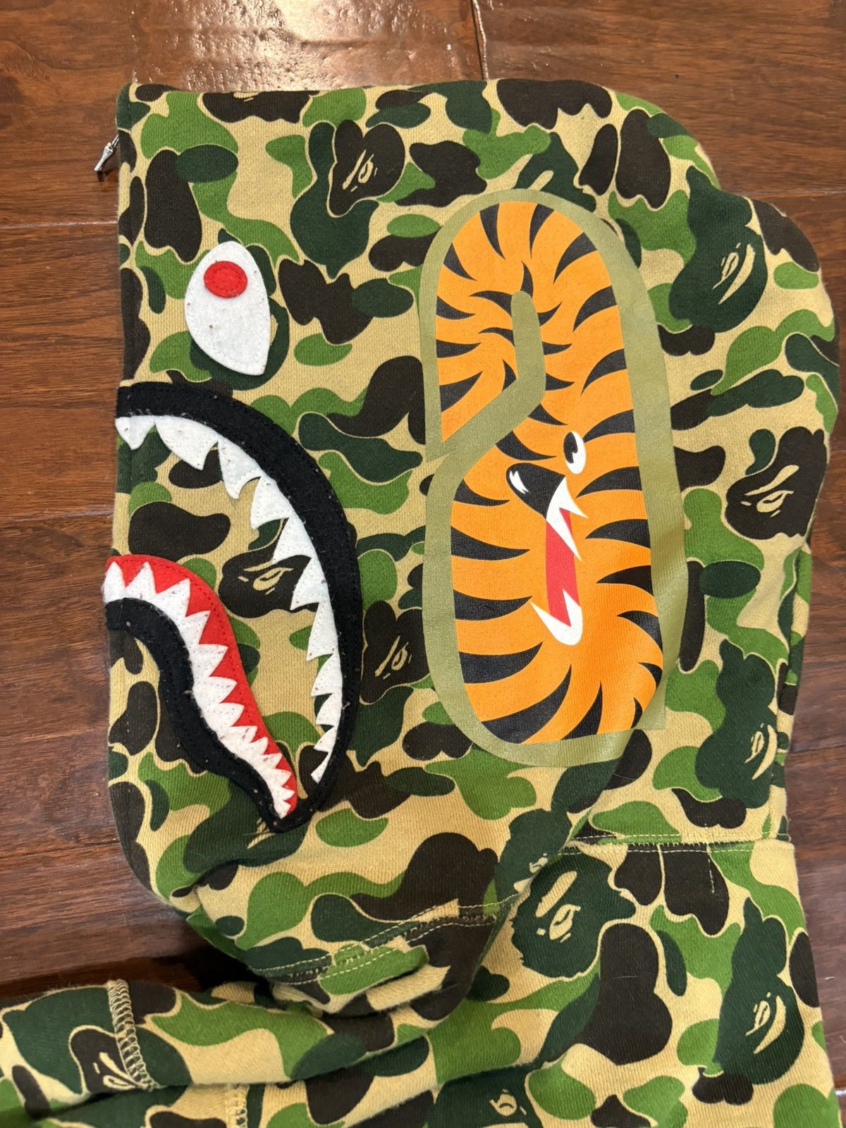 Bape Bape abc camo shark full hoodie Size US S / EU 44-46 / 1 - 3 Thumbnail